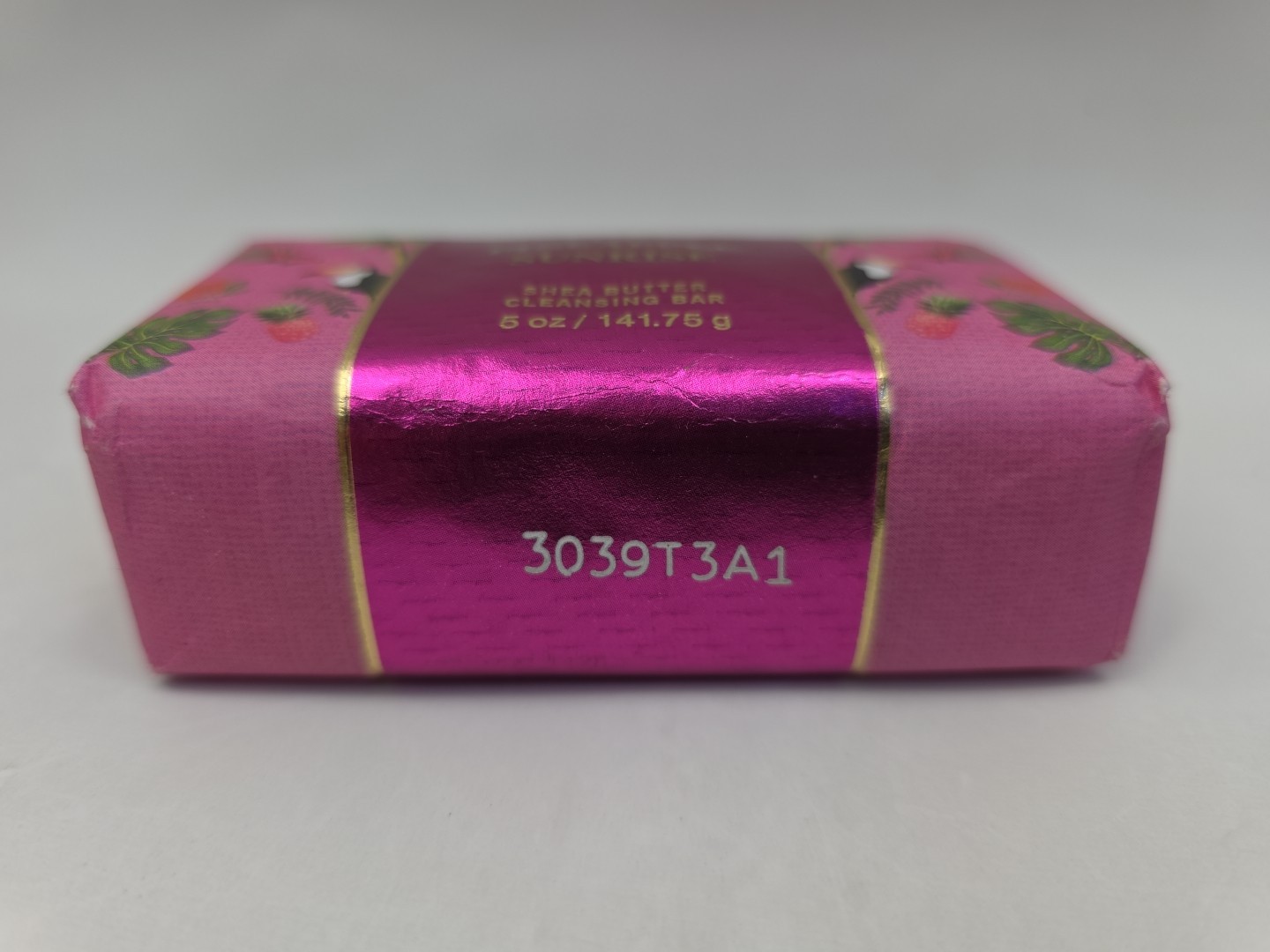 PINK PINEAPPLE SUNRISE SHEA BUTTER CLEANSING BAR SOAP Bath& Body Works 5 Oz