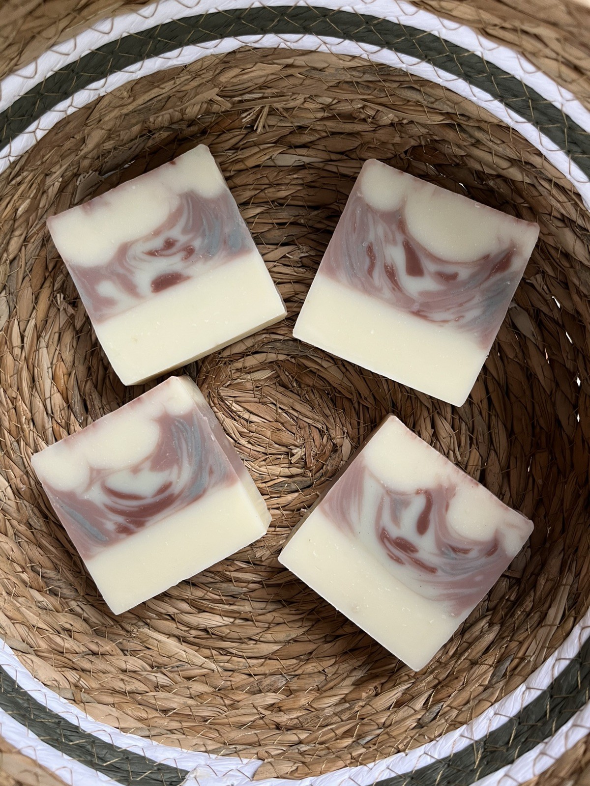 Sea Petals Handmade Soap, Lavender, Geranium, Ylang Ylang, Frankincense Blend