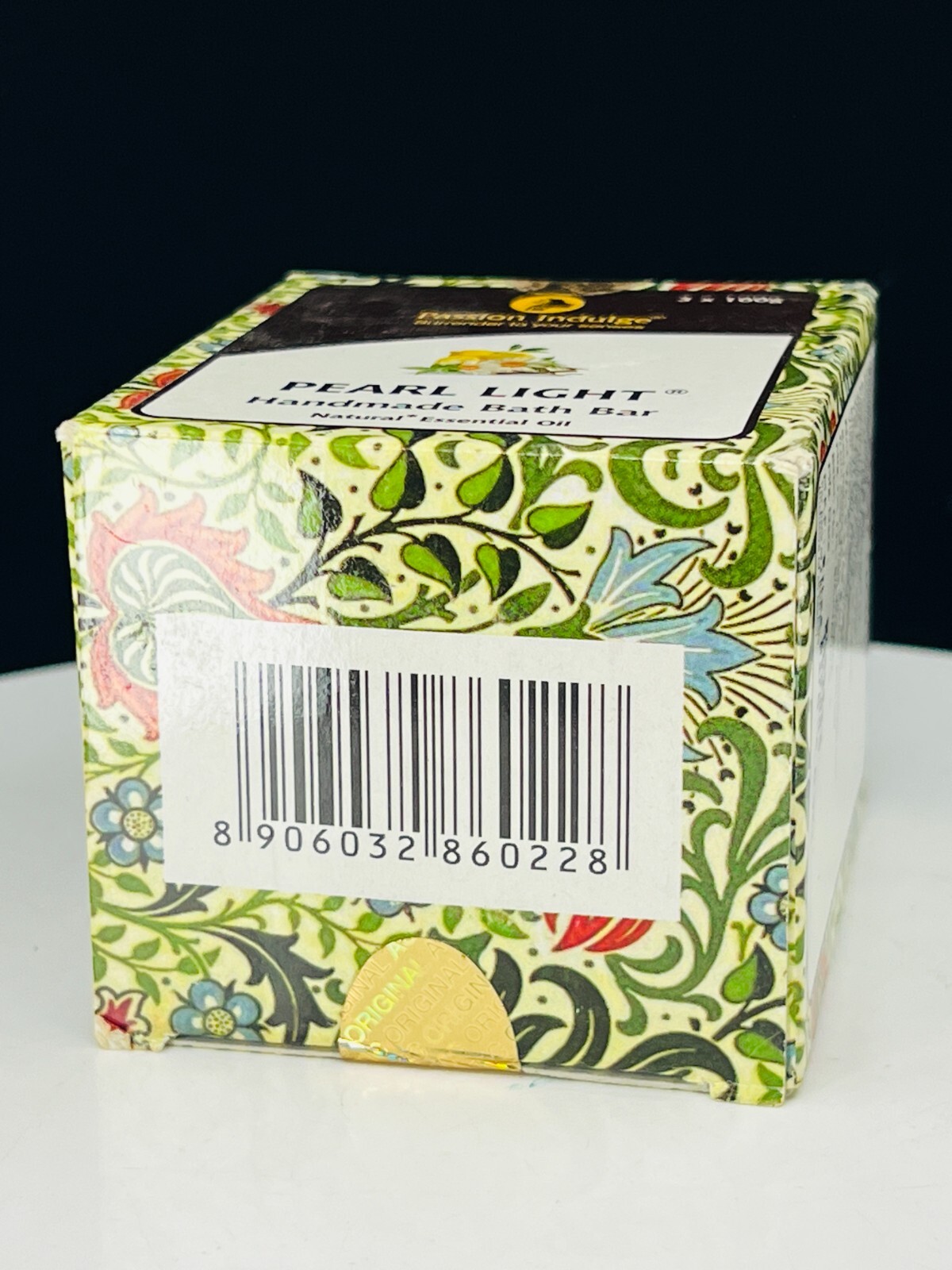 Passion Indulge Pearl light Handmade Bath Bar 3*100g -NIB)