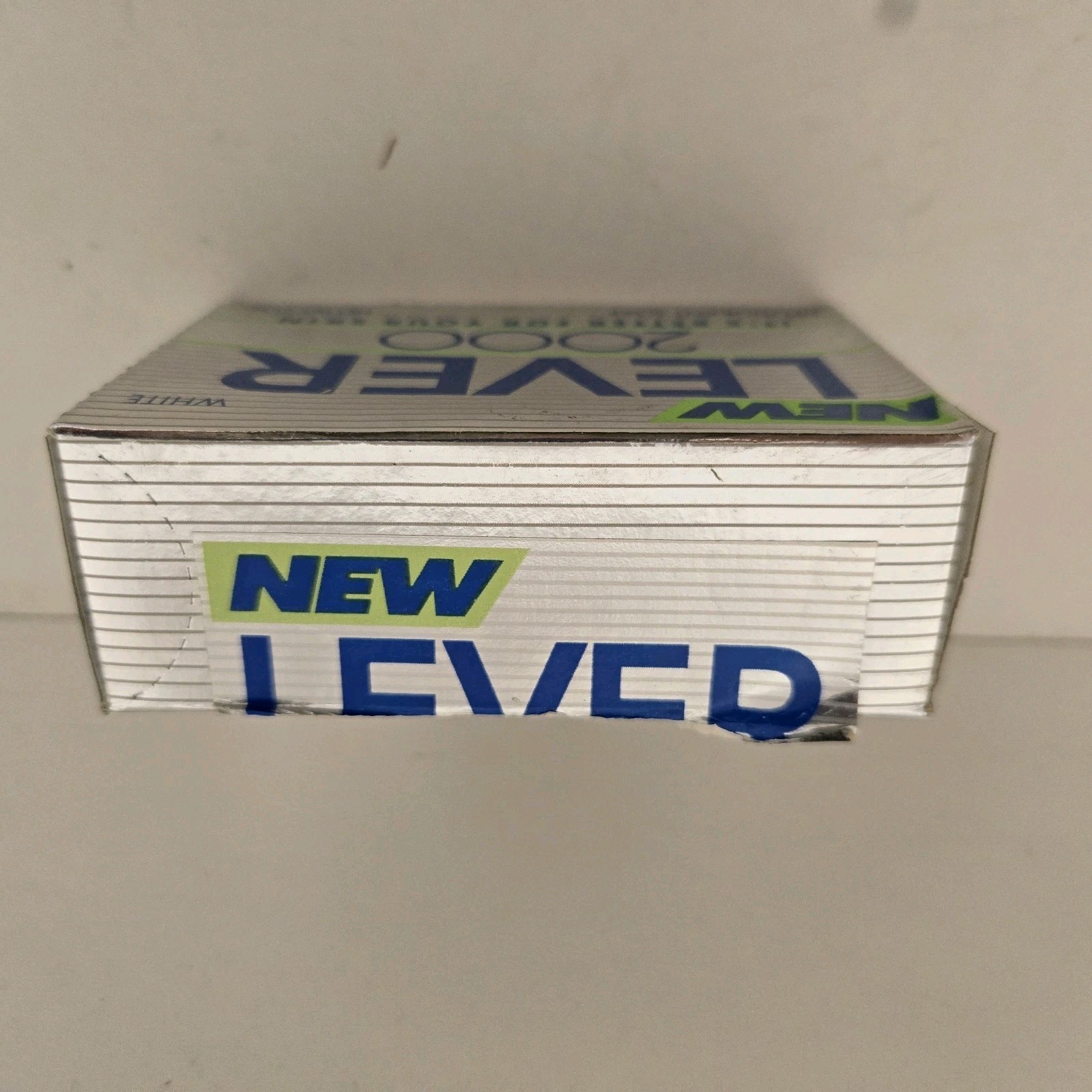 Vintage Lever 2000 White Deodorant Soap Bar 5oz NEW SEALED