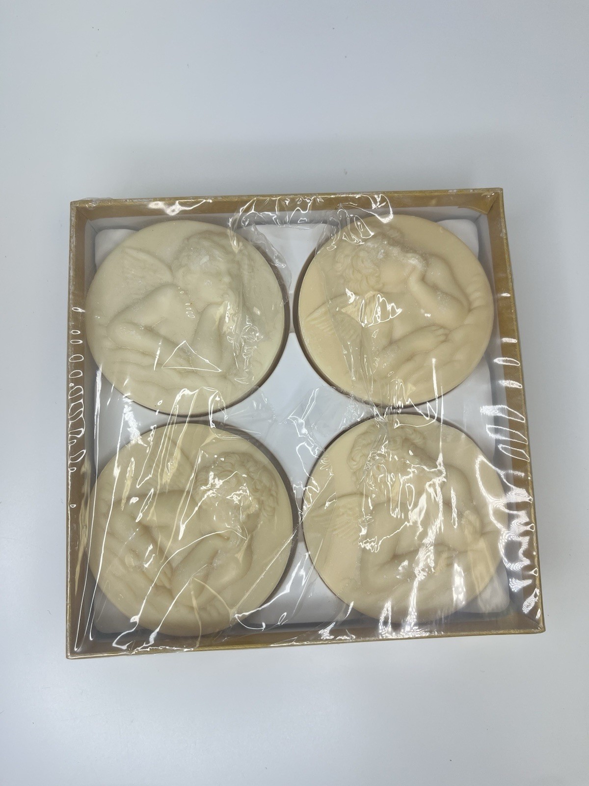 Saponificio Artigianale Fiorentino Raphael Cherub Angel Soap 4 Round Relief