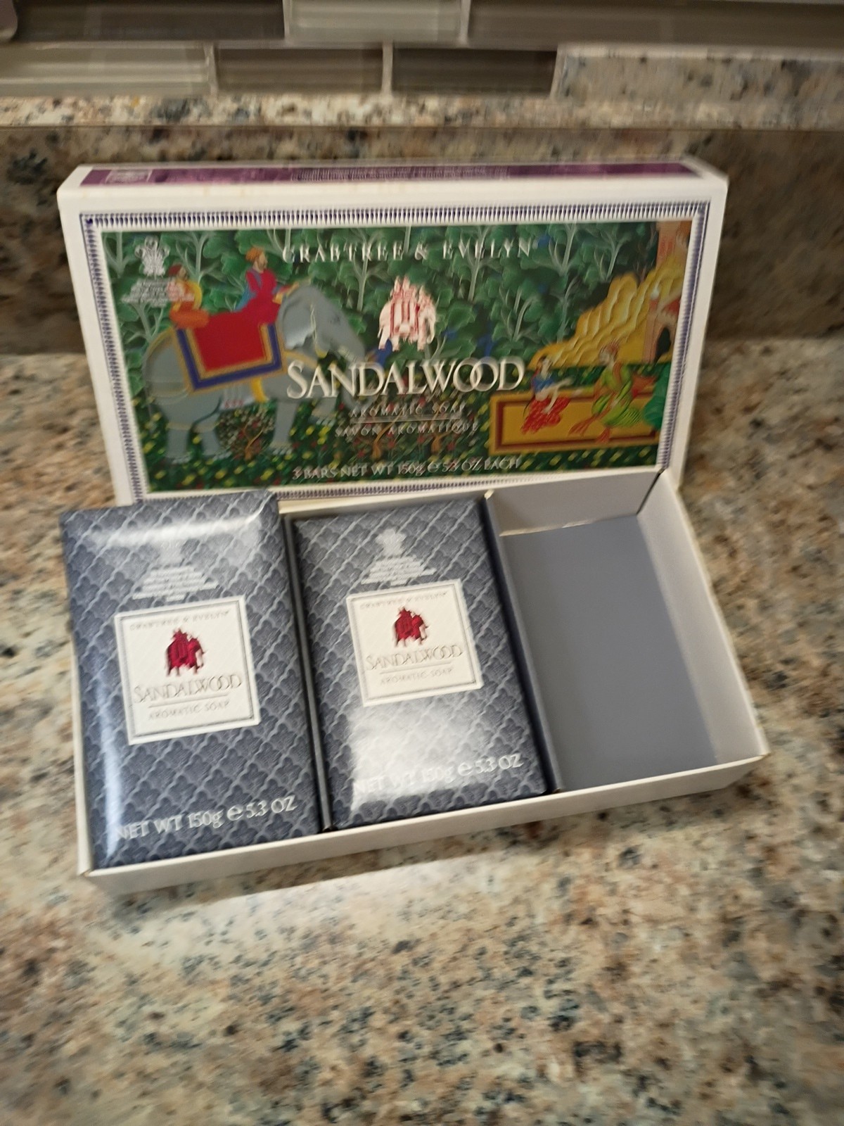 Crabtree & Evelyn For Men Sandalwood Aromatic Soap Box 2 Large 5.3 Oz Bars Rare