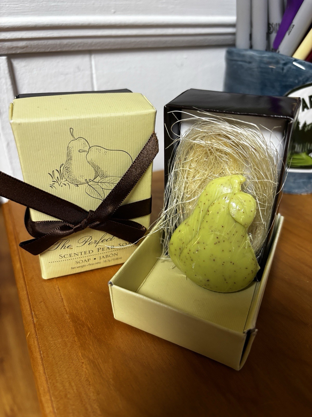 The Perfect Pear Scented Soap (lot of 2) NEW in box by Kate Aspen
