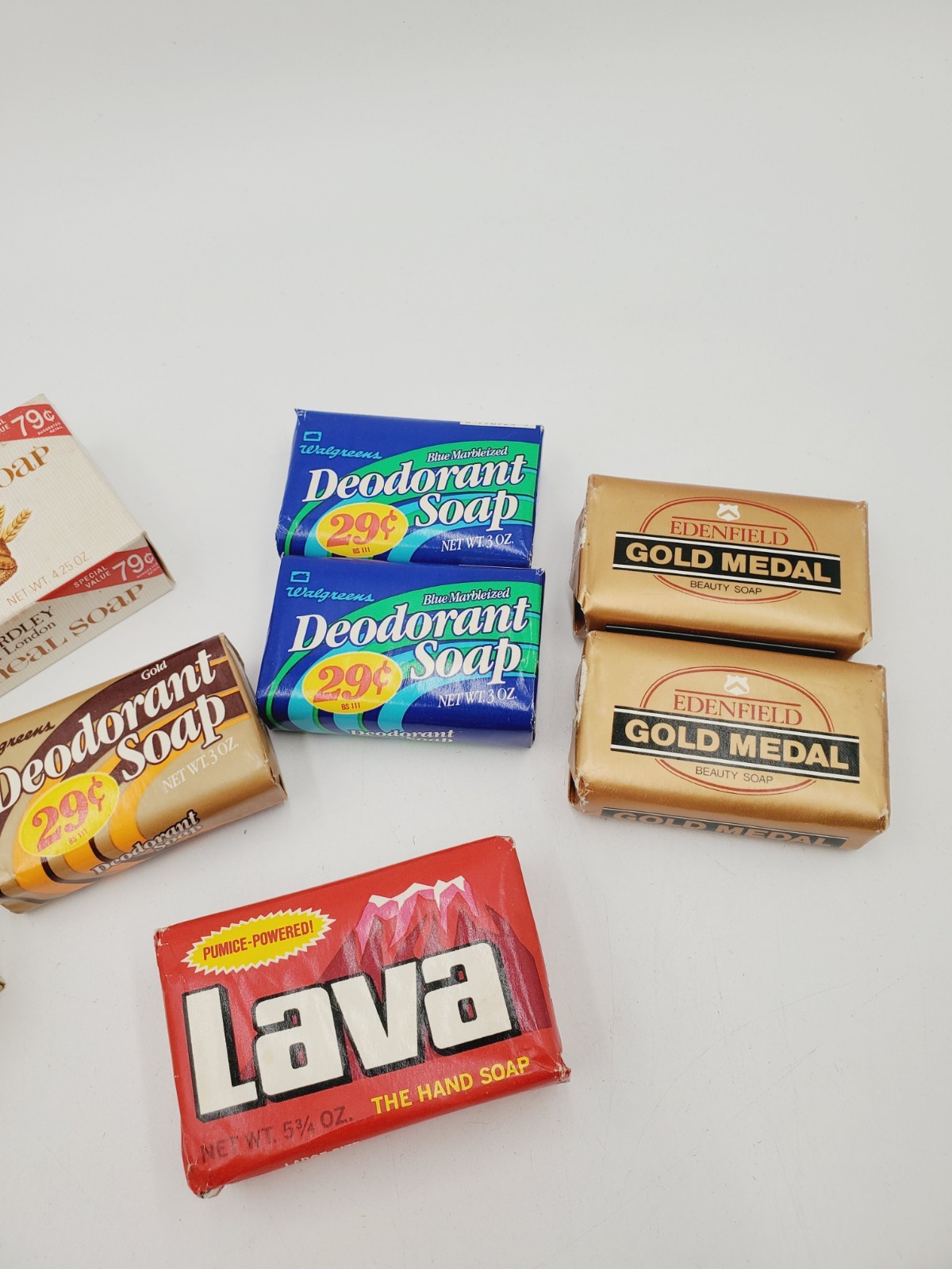 NIB Vintage Soap Bars Mixed Lot of 9 Walgreens Yardley Gold Metal Lava