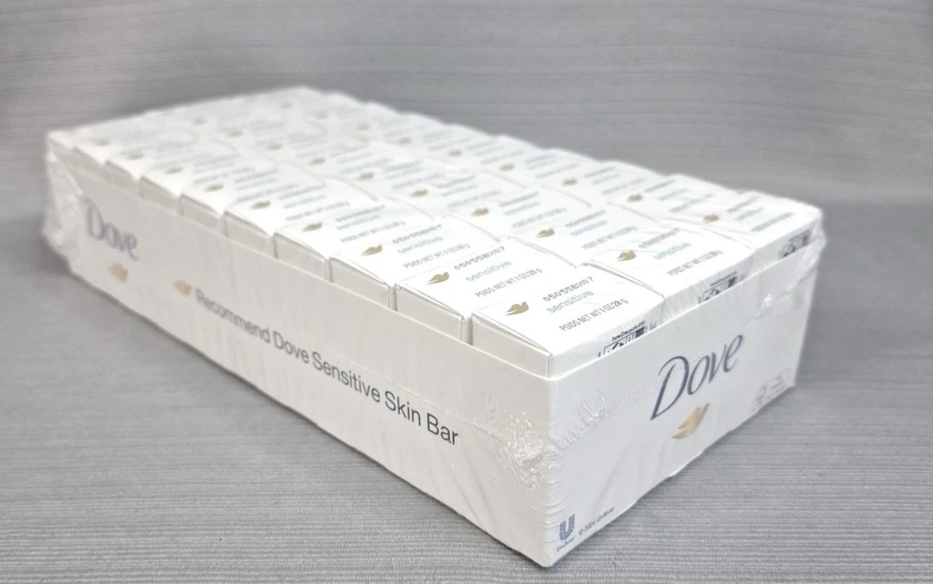 Dove Sensitive Skin Bar, Unscented (1 oz) Pack of 30 Travel Size New & Sealed