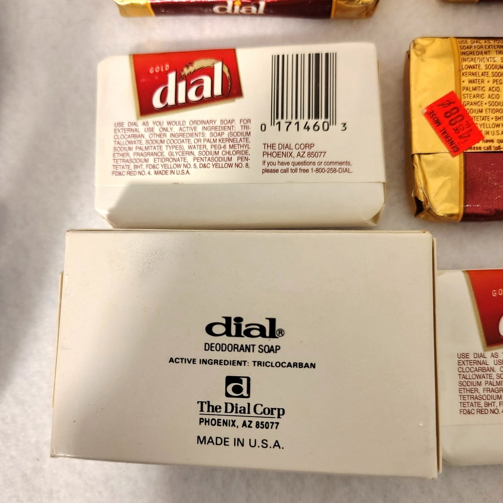 12 Vintage Dial Gold Bar Soaps Antibacterial Deodorant 1.25 oz Travel 80s NOS