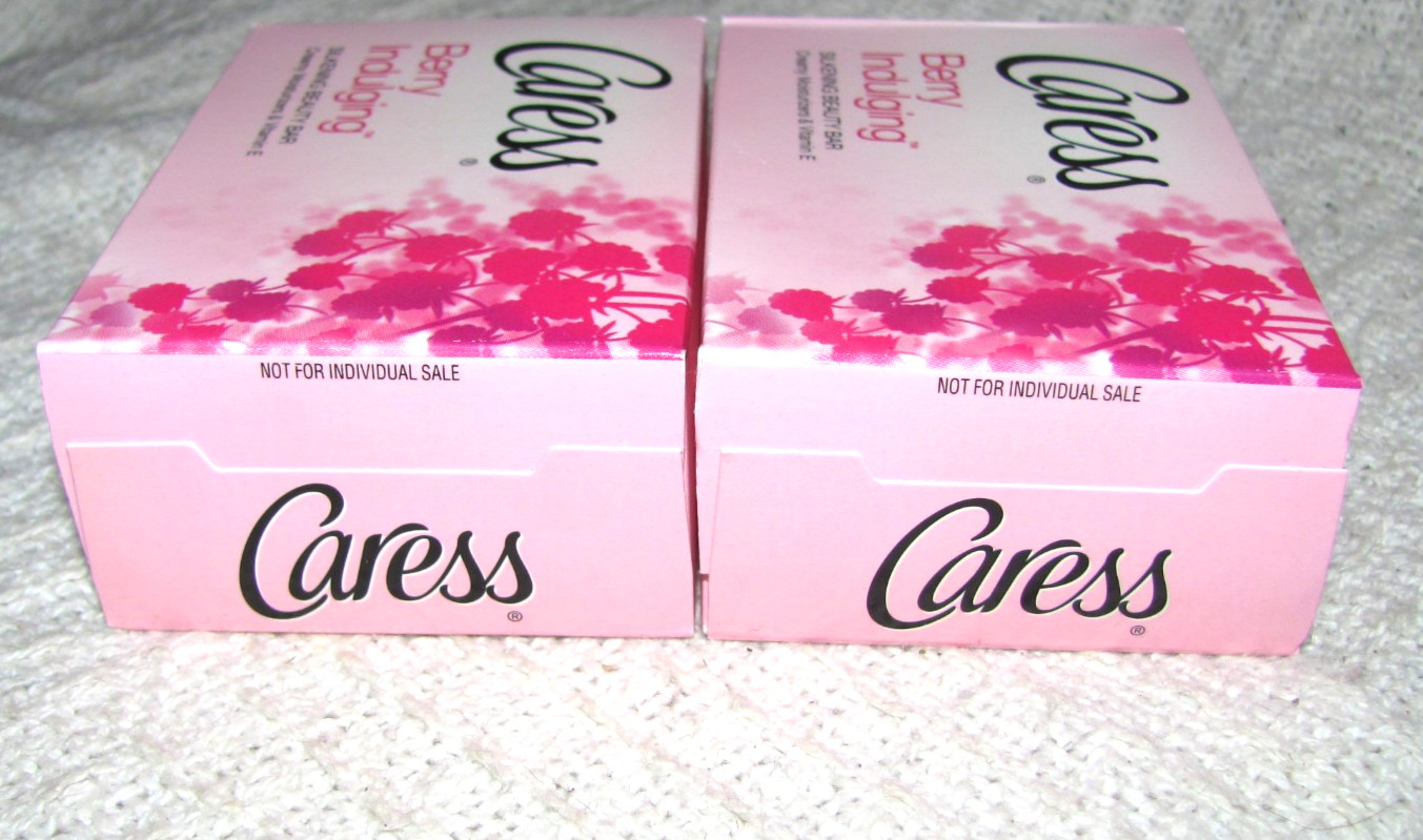 x2 Caress Berry Indulging Silkening Beauty Bars Soap w/ Vitamin E – 4.25 oz