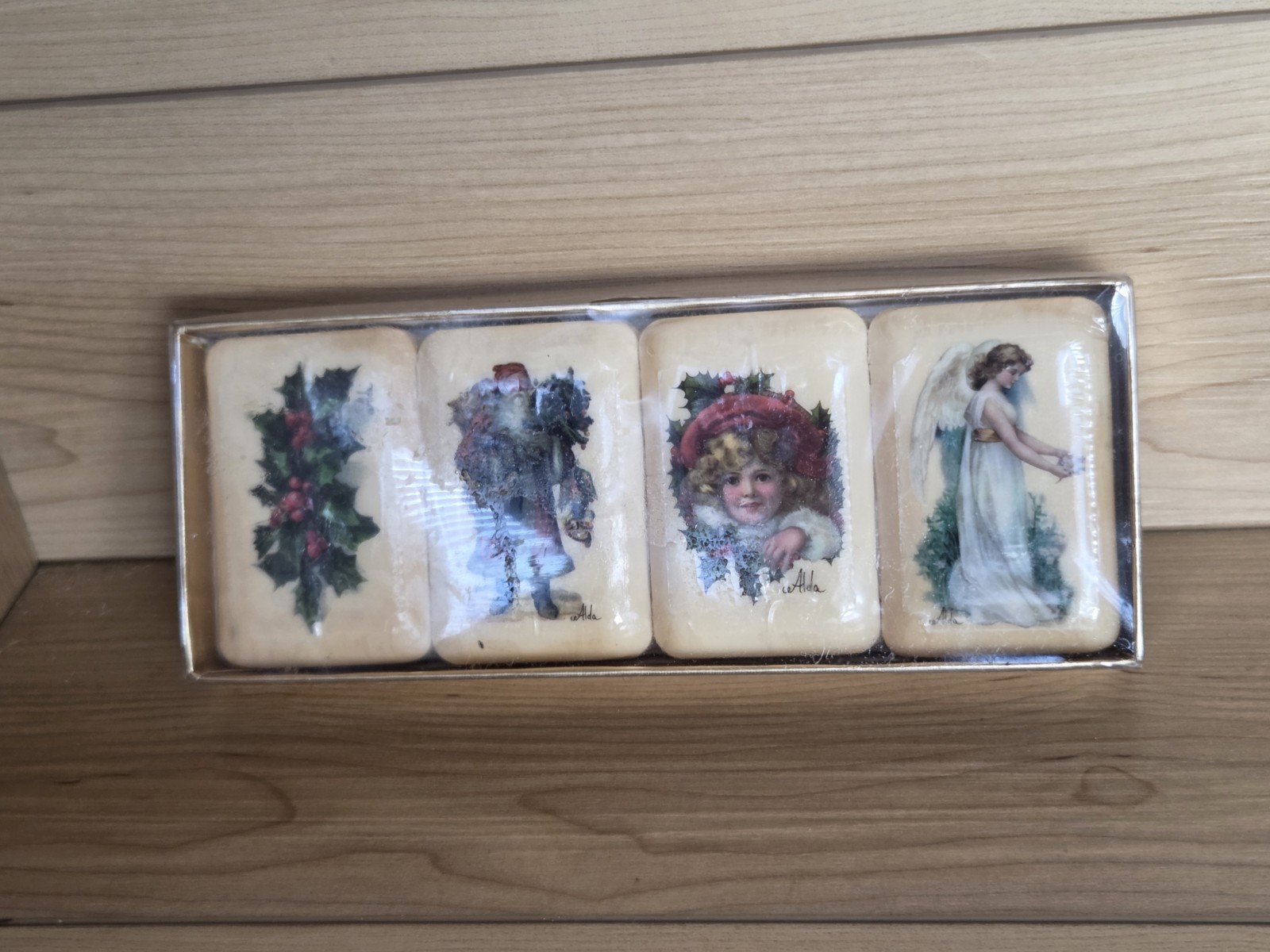 Vintage Santa Girl Angel Images Forever Soap 4 Sealed French Milled