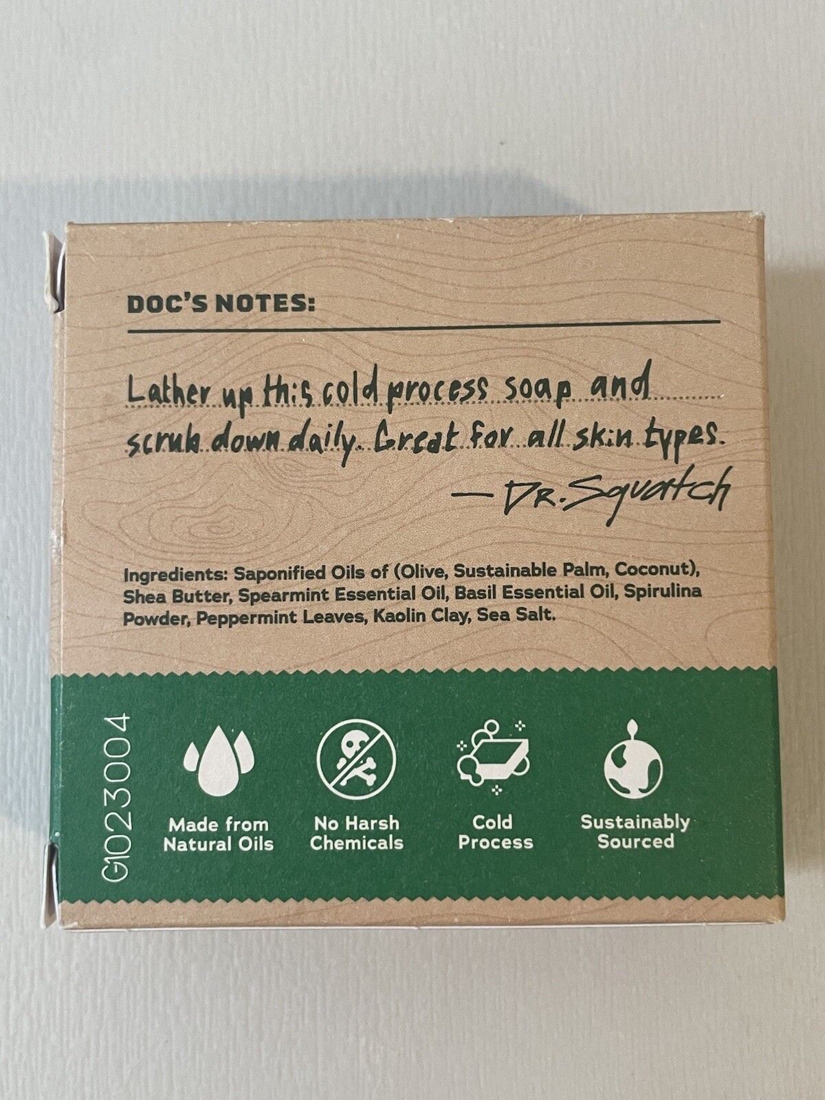 Dr. Squatch All Natural Bar Soap for Men with Zero Grit Spearmint Basil 5oz Bar.