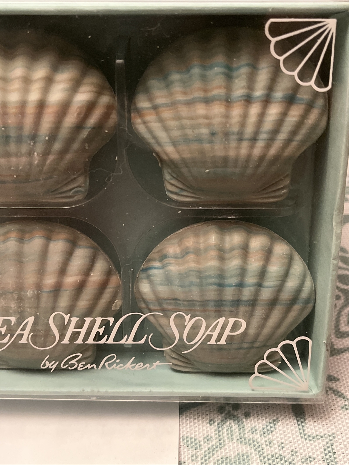 Vintage 5 Oz. Box of 6 Guest Sized Seashell Sea Shell Soap Soaps Ben Rickert New
