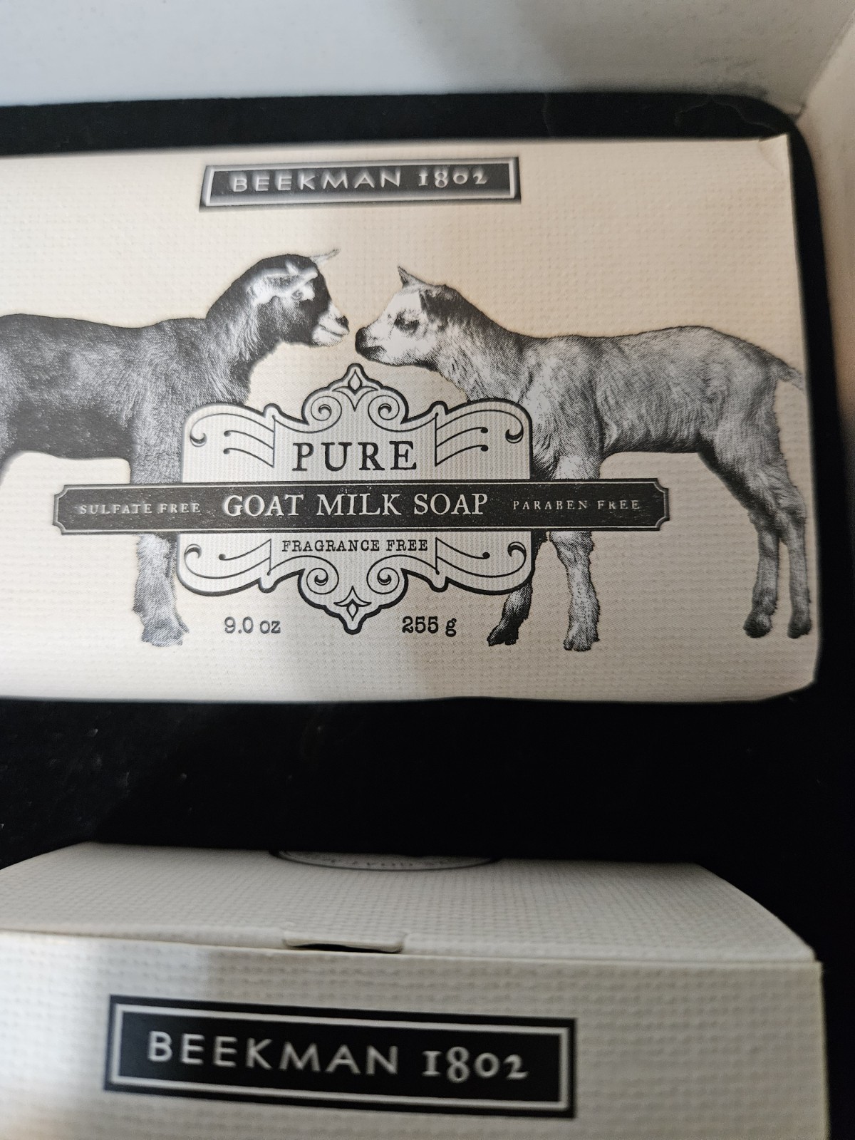 The BEEKMAN 1802 Bounty Box Goat’s Milk 6 Piece Gift Box Set – NEW