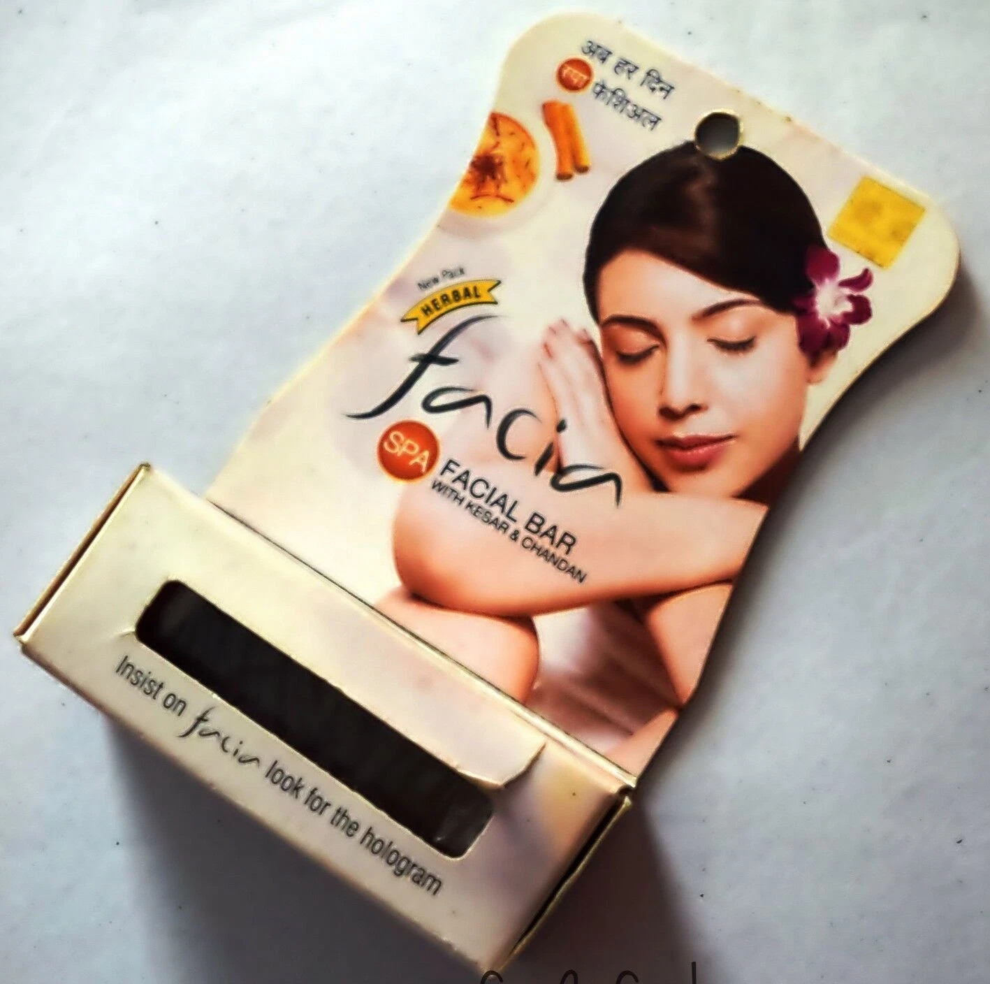 6 x Facia Spa Facial Bar With (Saffron & Sandal ) Kesar And Chandan – 25 Gram