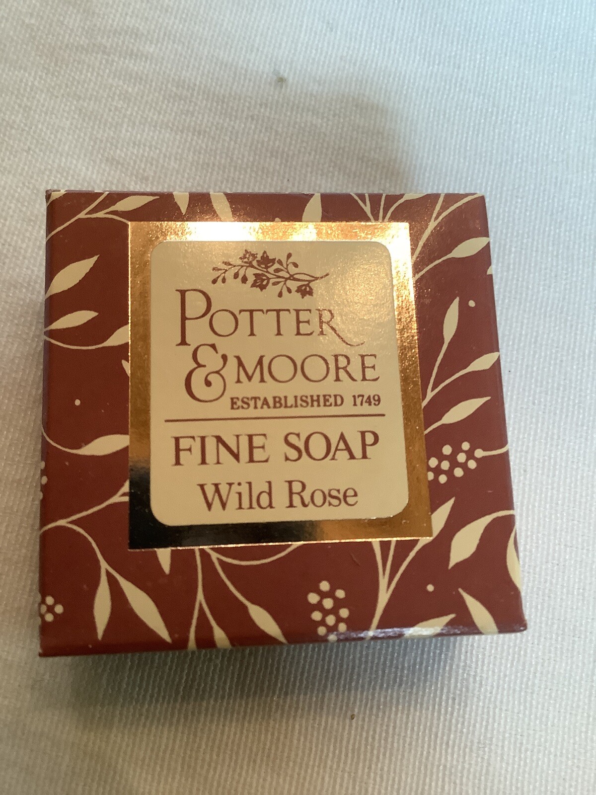 Potter & Moore Tin 12 Soap Bars Coppelia Wild Rose Lavender Melissa Geranium
