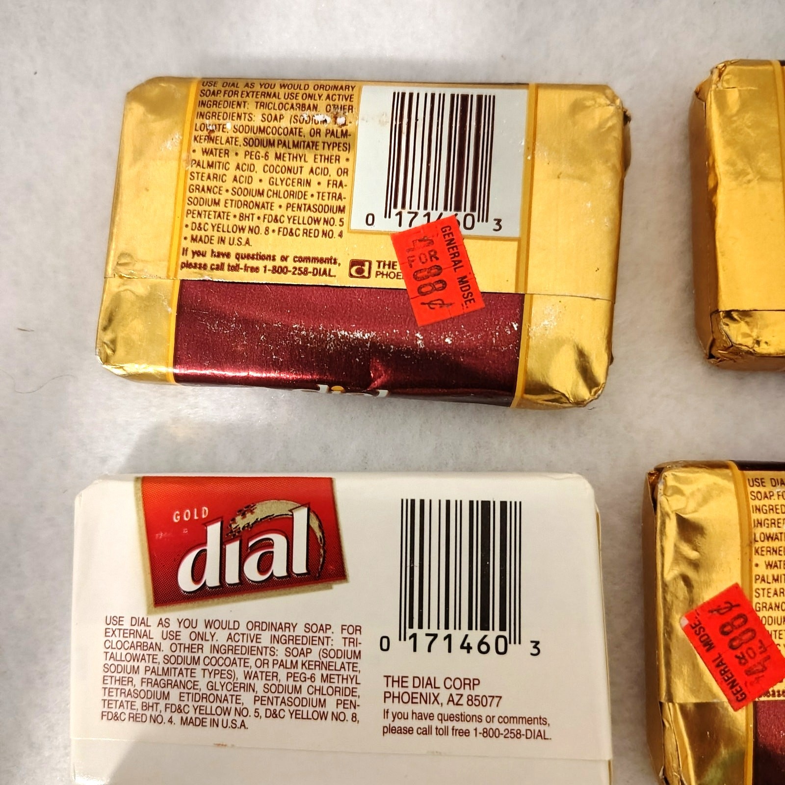 12 Vintage Dial Gold Bar Soaps Antibacterial Deodorant 1.25 oz Travel 80s NOS