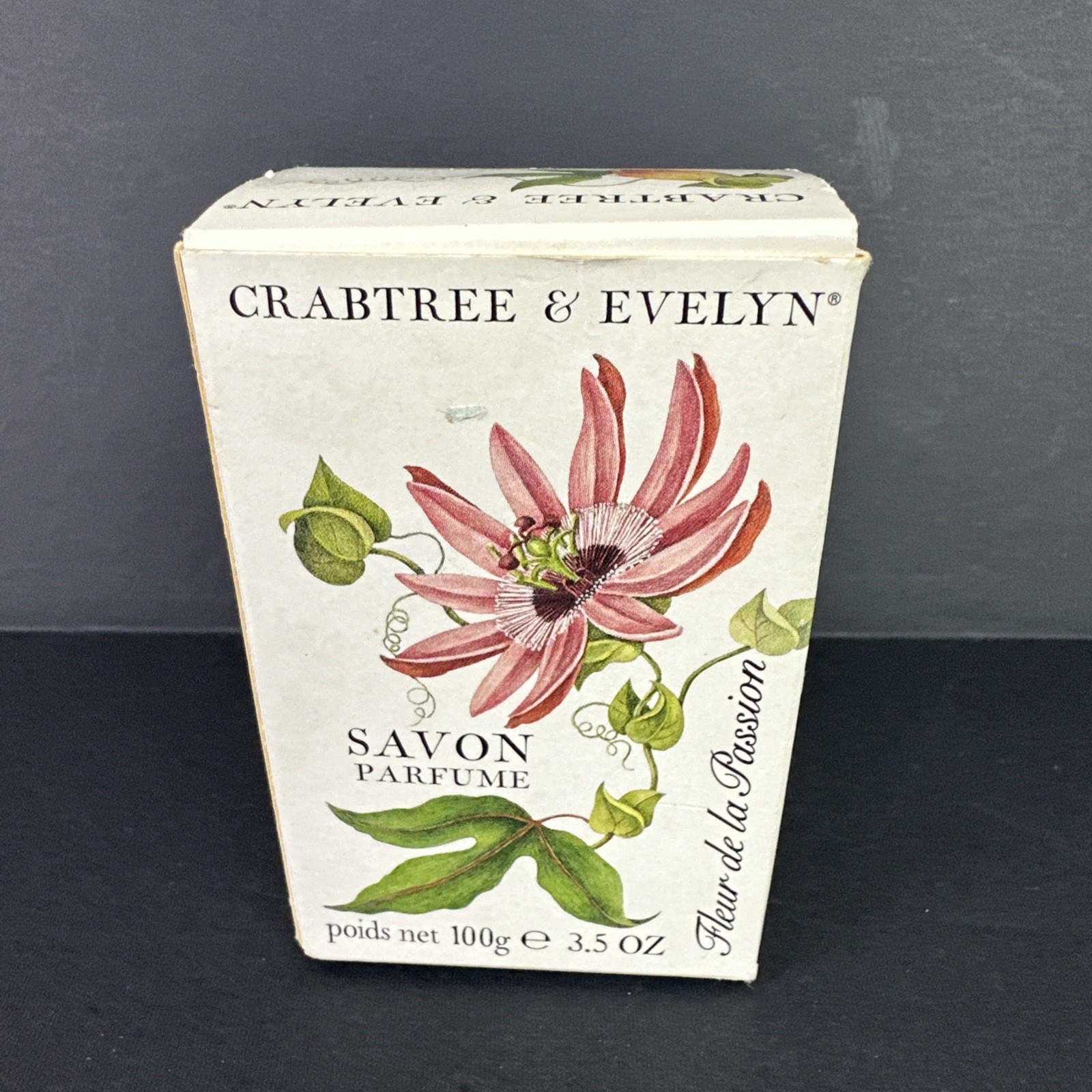 Crabtree & Evelyn Perfumed Passion Flower Bar Soap Box 3.5 Oz 100g 1996 Vintage