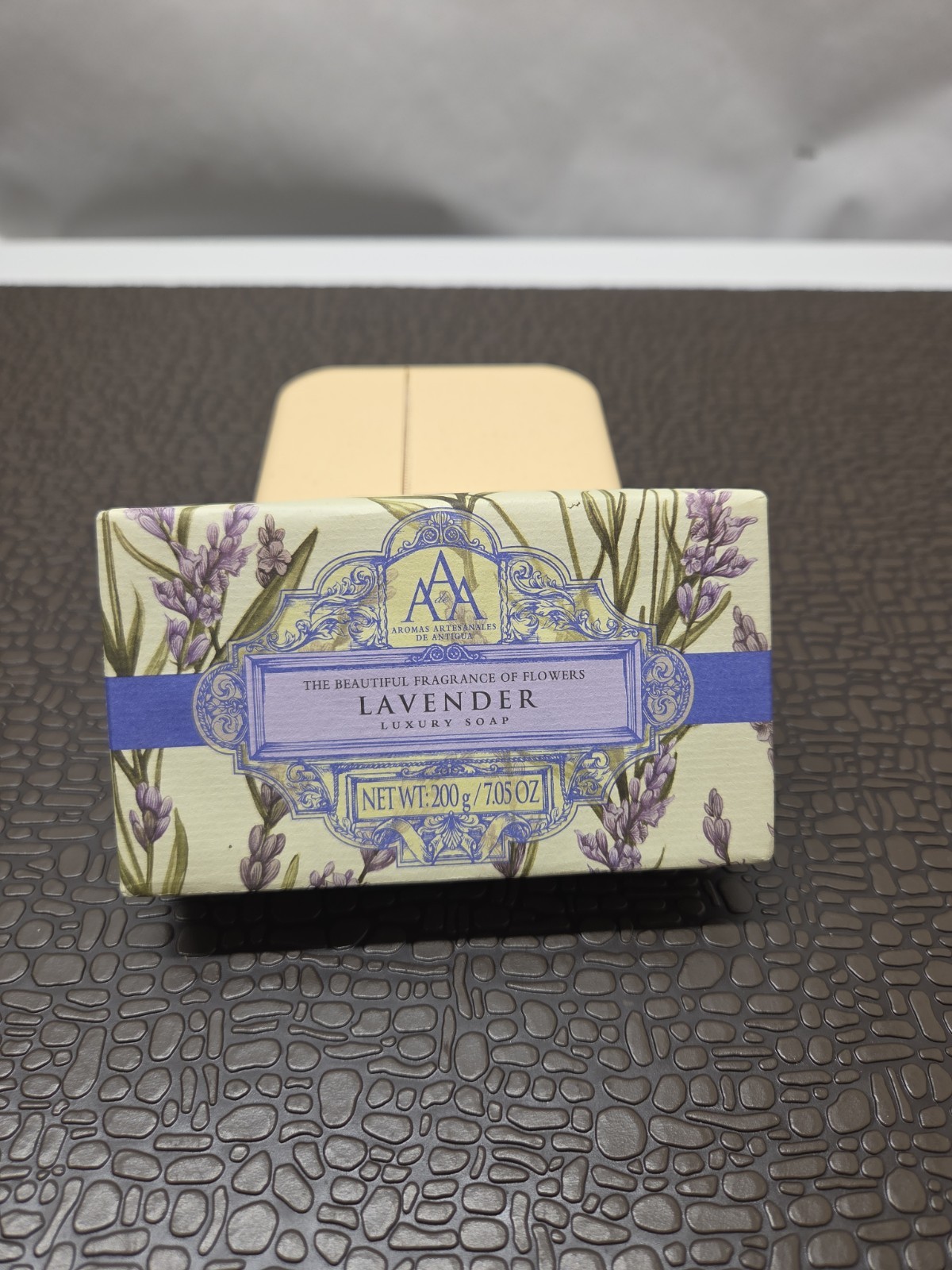 Lavender Soap Aroma Artesanales De Antigua Soap 7.05oz