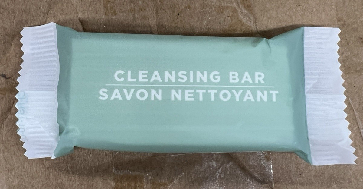 Lot Of 600 Savon Nettoyant Cleansing Bar Soap, 0.72 Oz Each, Hotel / Travel Size