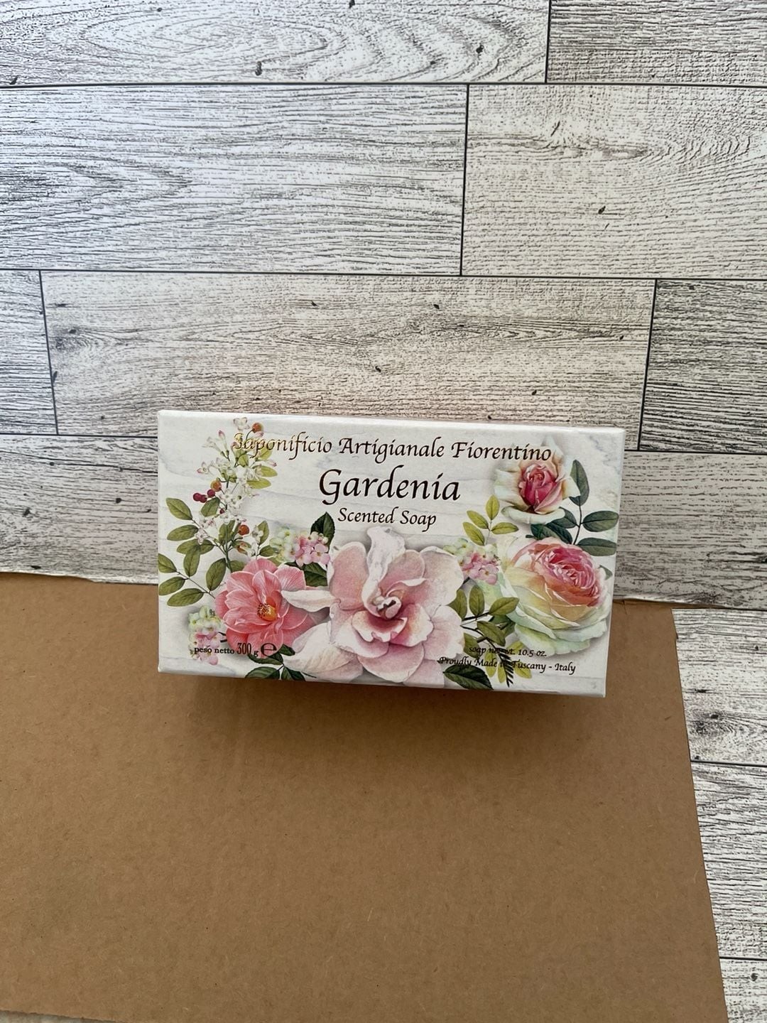Saponificio Artigianale Fiorentino Gardenia Scented Soap 10.5 oz Bar Made in Ita