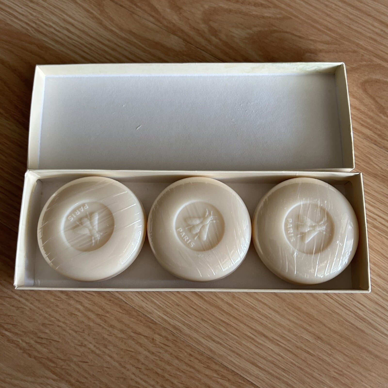 NEW Savon de Luxe Pom Cannelle Paris Passion Bar Soaps 3 Piece Set