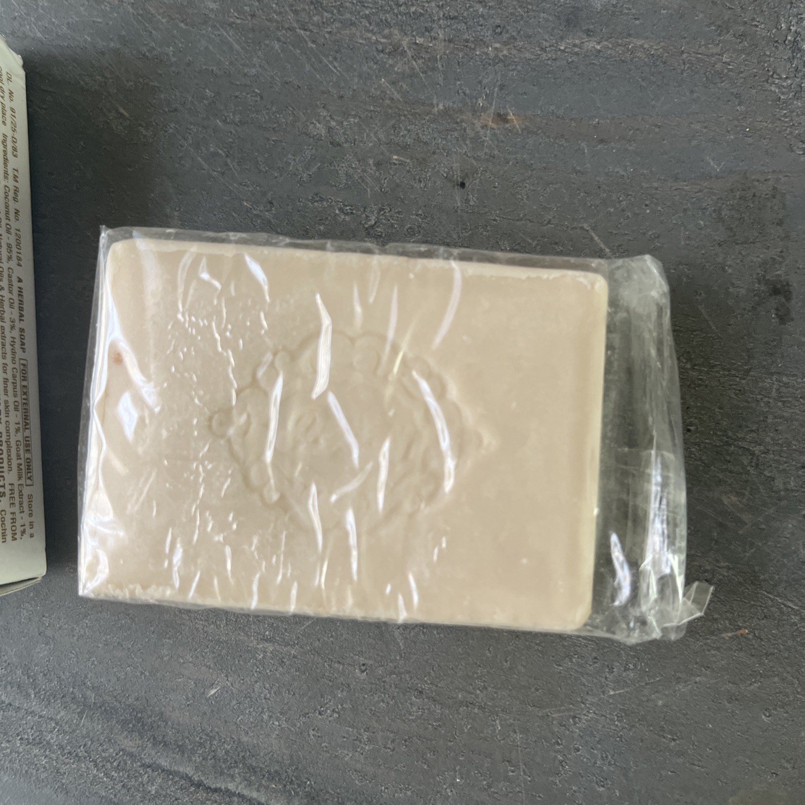 Pyary GOAT MILK Hand Made Herbal Natural Soap In India 75g