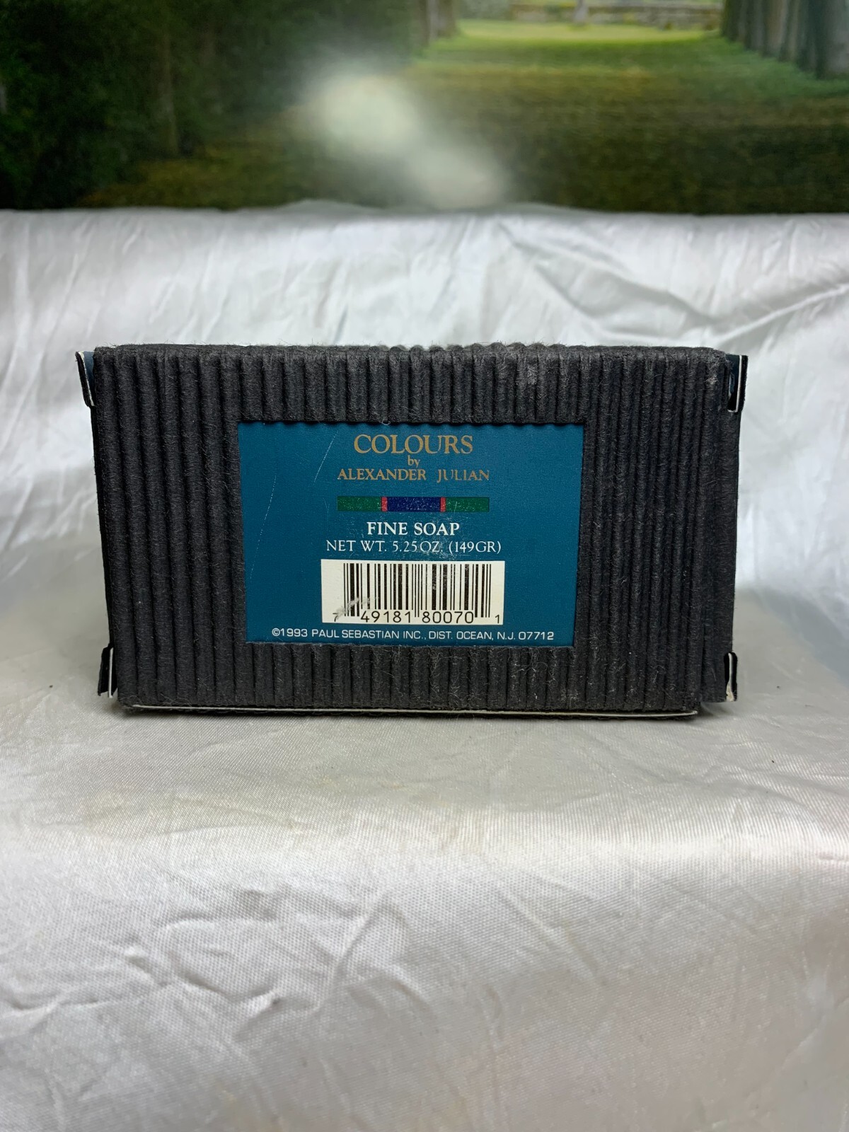 COLOURS BY ALEXANDER JULIAN FINE SOAP 5.25 OZ