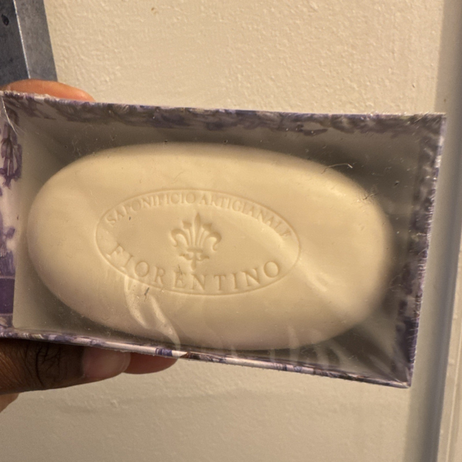 Saponificio Artigianale Fiorentino Floral Oval Bar Soap for Body & Hands