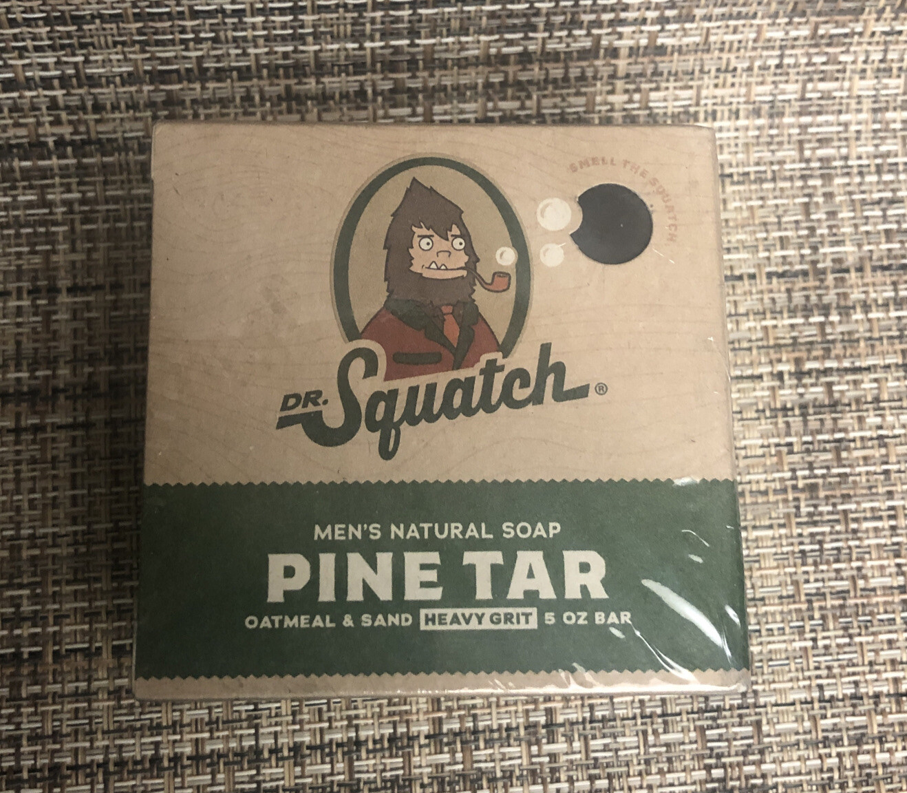 Dr. Squatch Bar Soap Pine Tar, Spearmint Basil – Two Scents LOT of 4 – 5oz Bars