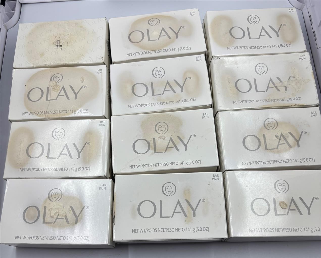 12 Vintage Olay bar soaps 5 oz each box wear bar pain