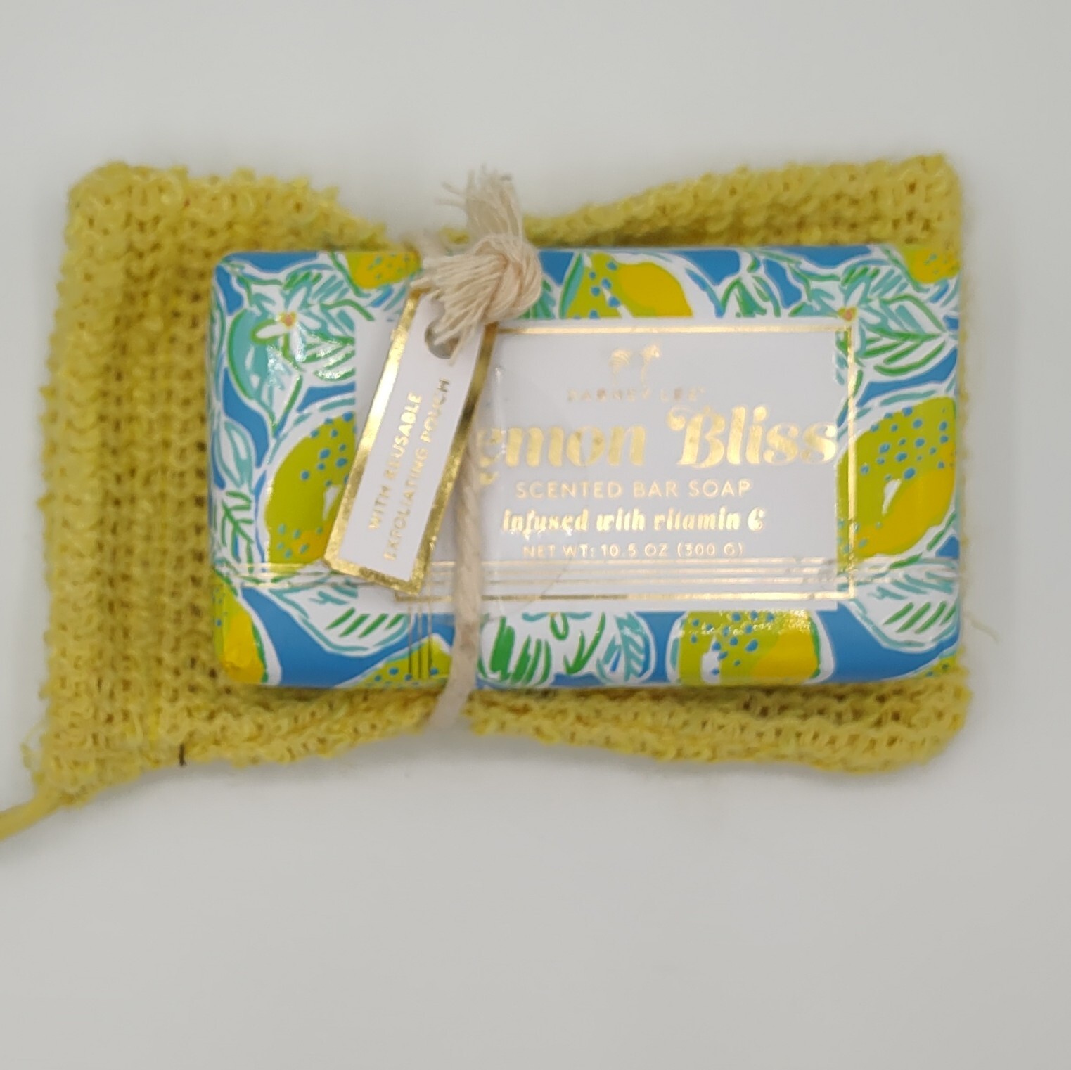 Dabney Lee Lemon Bliss Soap Large 10.5oz Bar Reusable Exfoliating Pouch