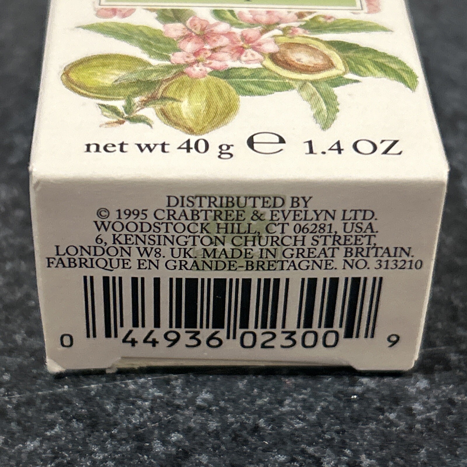 Crabtree & Evelyn Sweet Almond Oil Soap *MINI SIZE 1.4 oz 40g*