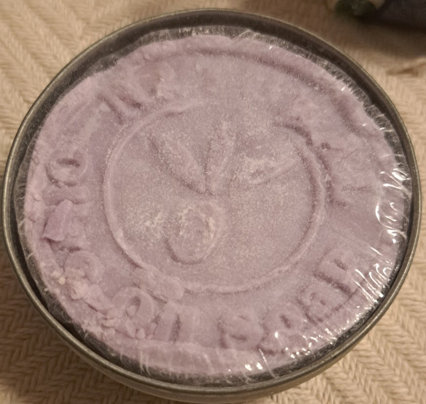 Alchimia Soap 3 Bar With Round Lavender Scent Soap In Tin. Round soap dropped.