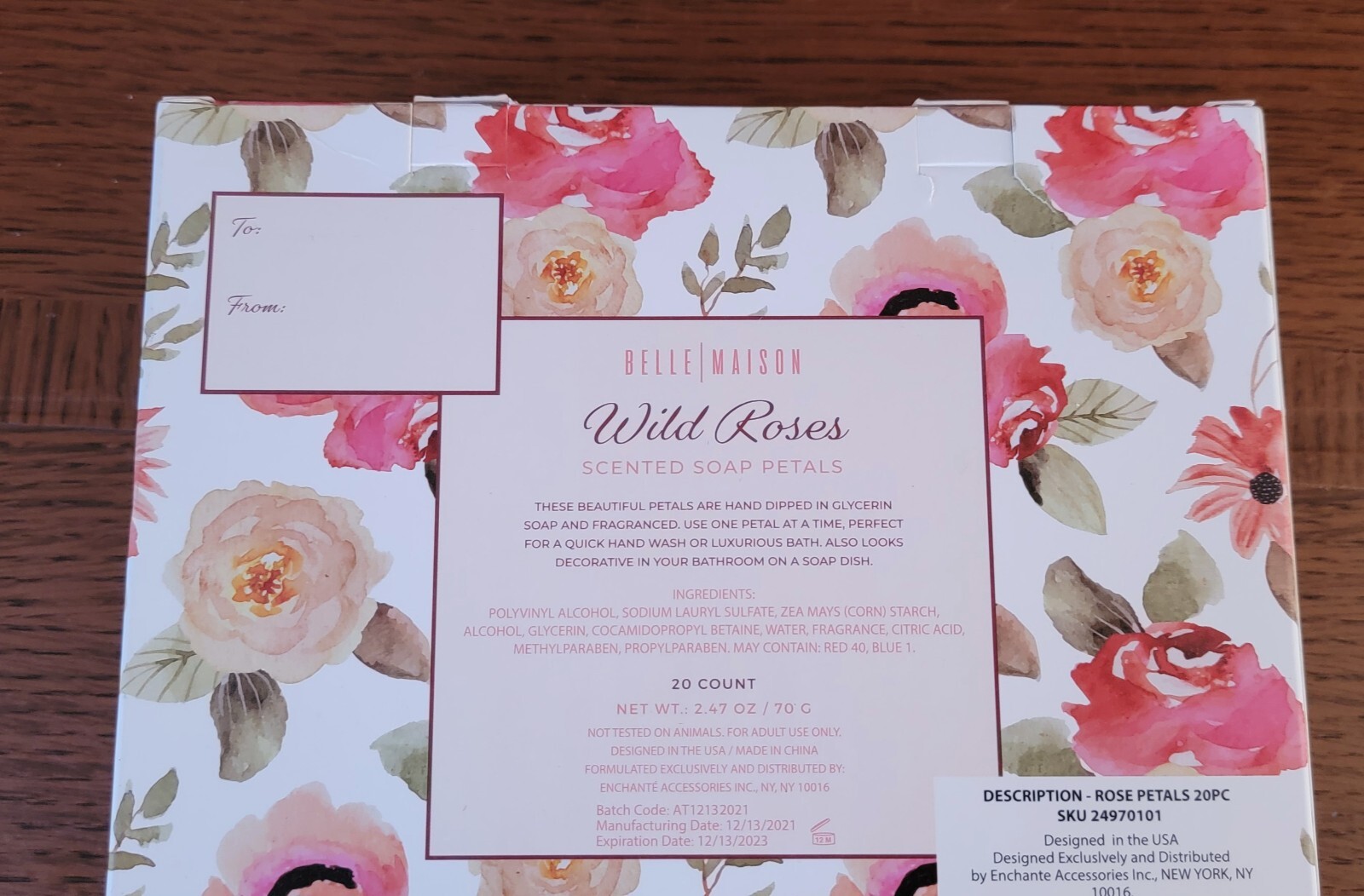 New Scented Soap Petals Flowers White Pink Red Wild Roses boxed stocking stuffer