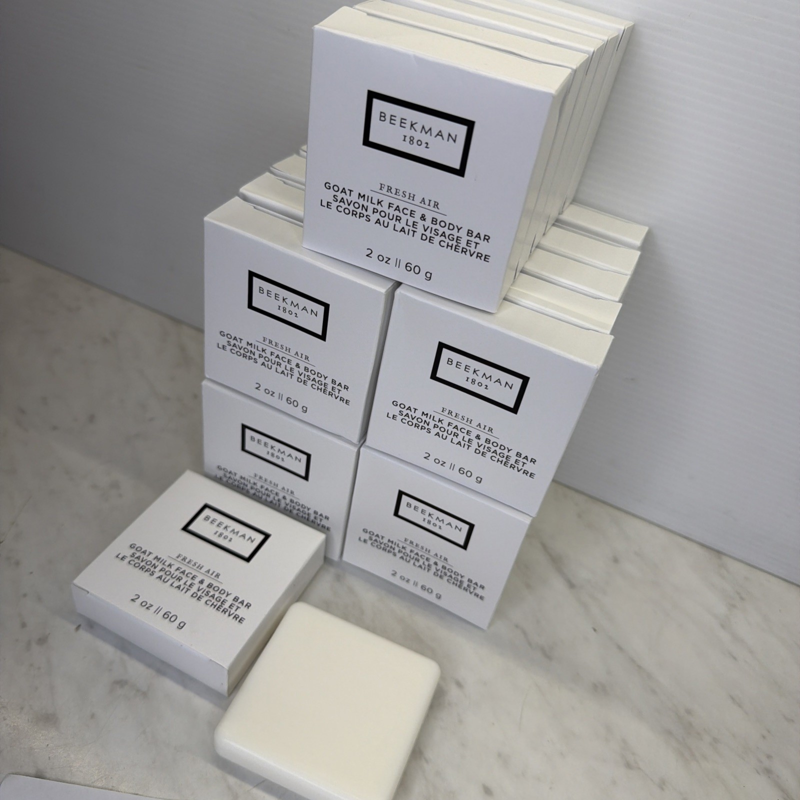 Pack of 25 Beekman 1802 Body Bar Soap Fresh Air Scent 2oz Each Travel Size