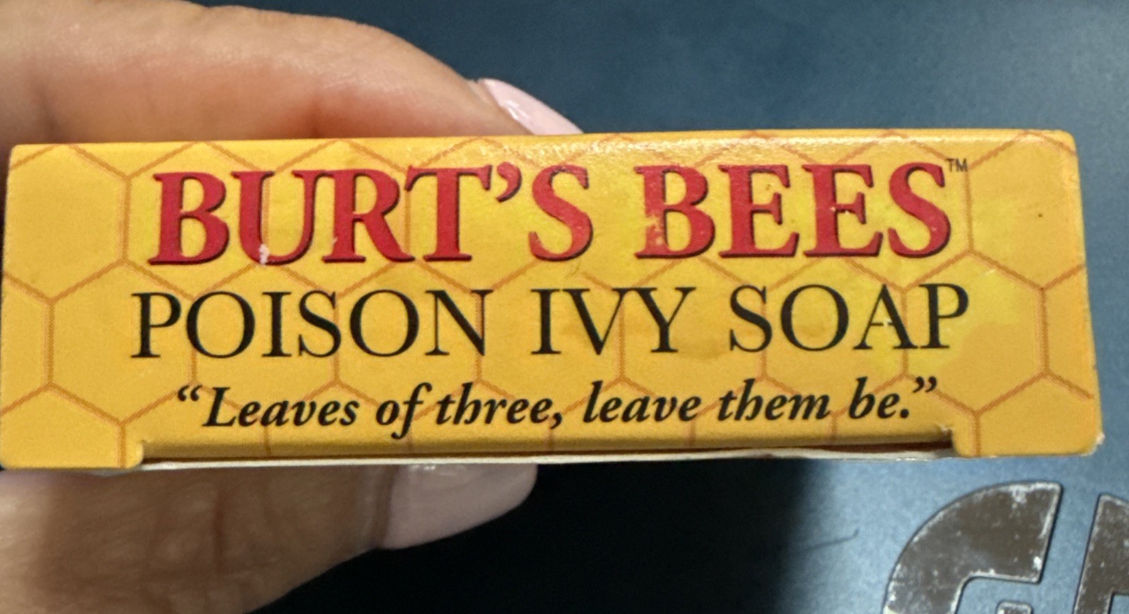 BURT’S BEES POISON IVY SOAP 2 oz. 99.82% NATURAL NEW IN BOX