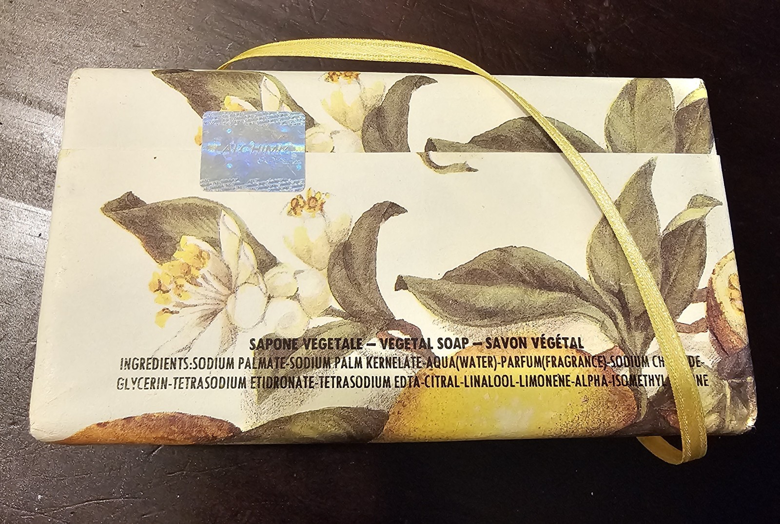 Lot Of 4 Luxury Italian Sapone Vegetable Bar Soaps ORCHID/PRIMROSE/LEMON/DAHLIA
