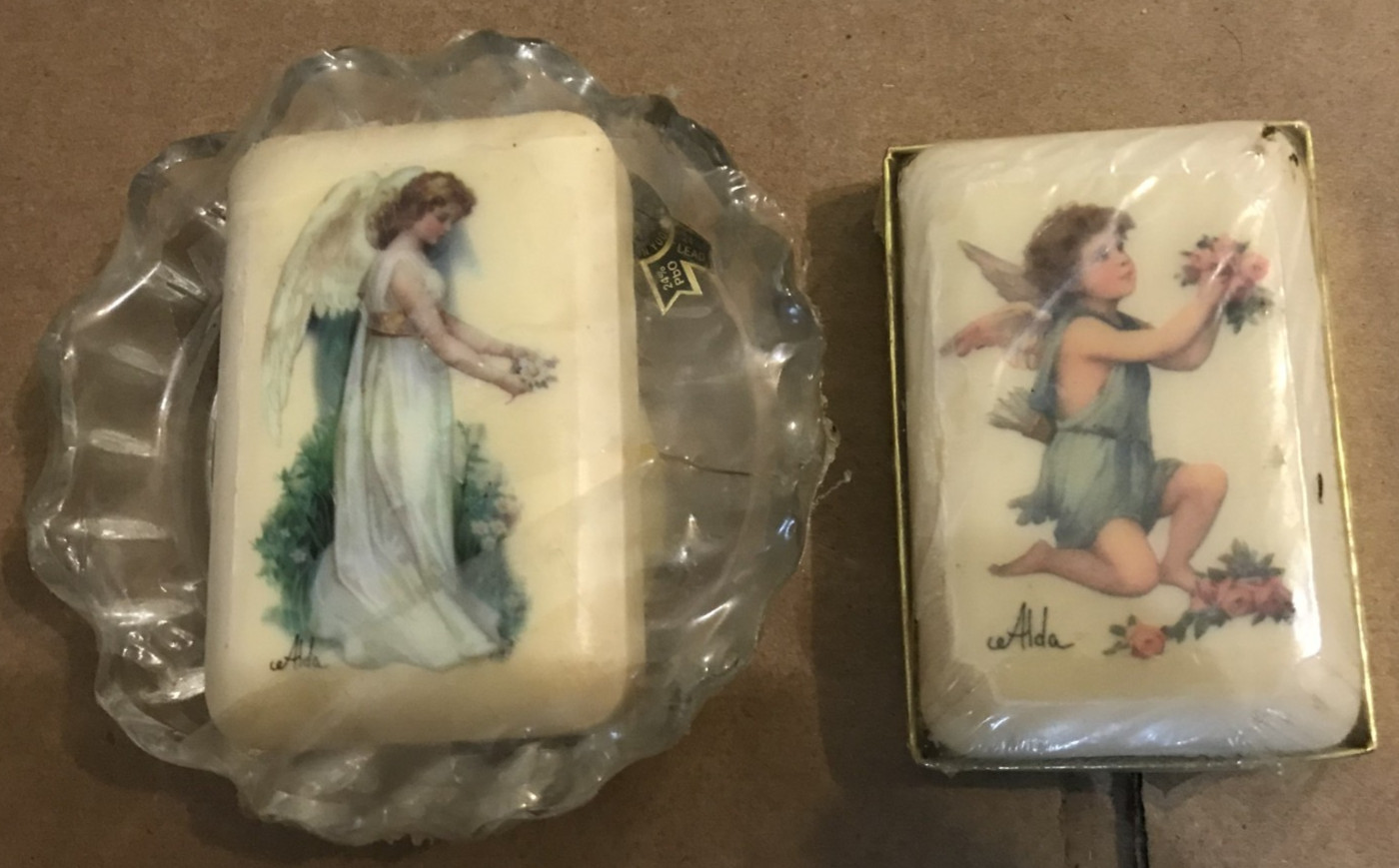 Set of 3 VINTAGE Aldas Forever 3 oz Soaps With Dish NEW Angel French Milled