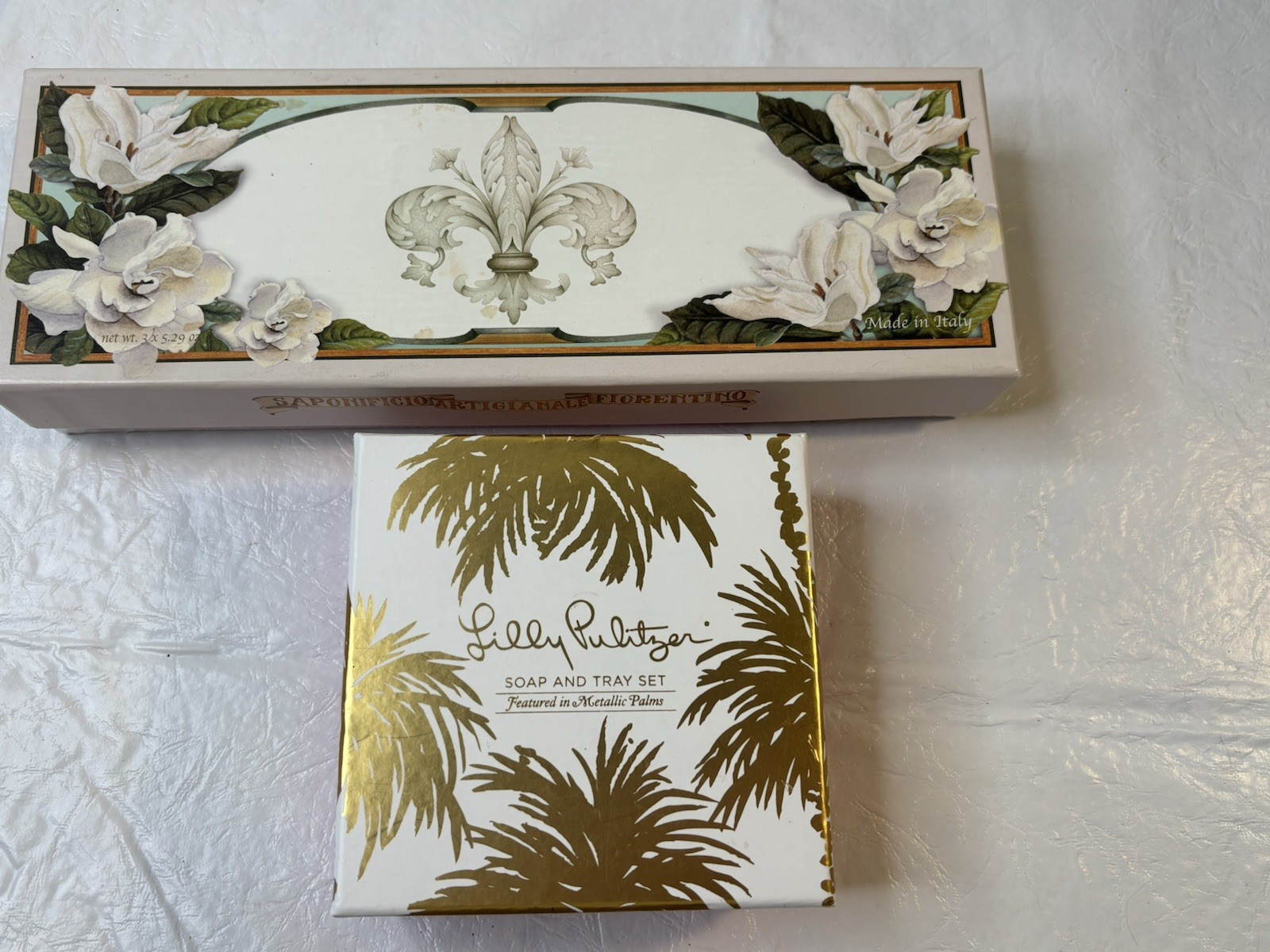 Saponificio Artigianale Italian 3 Pack Gardernia & Lilly Pulitzer Soap Tray Set