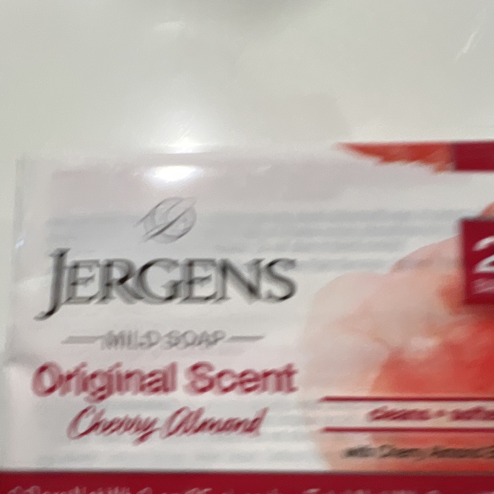 Jergens Original Scent Cherry Almond Mild Soap (Lot of 8, 16 bars total)