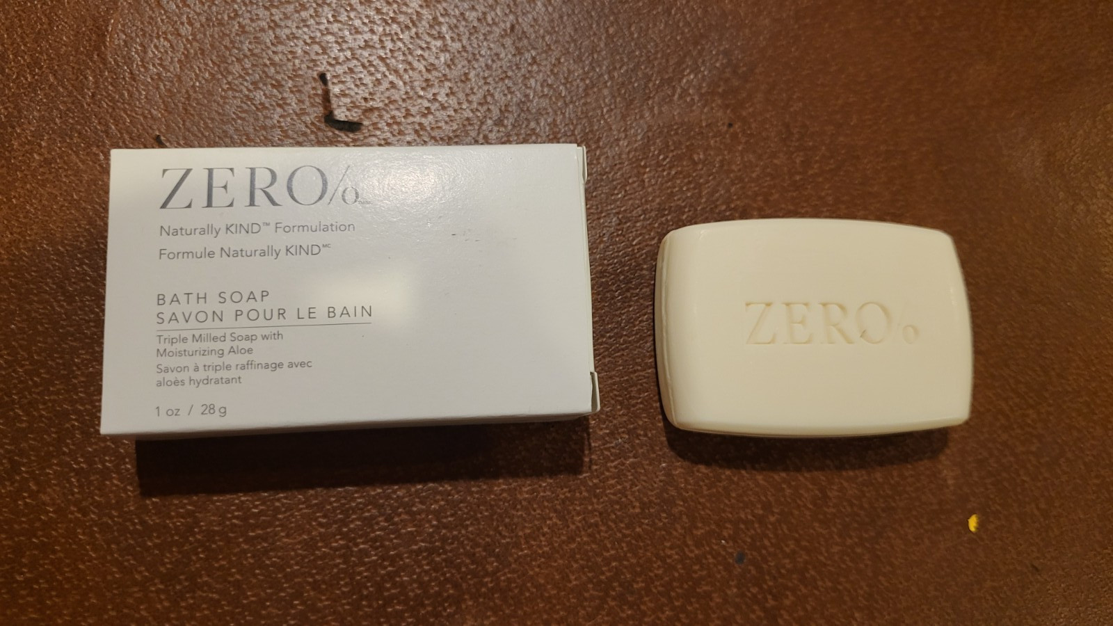 100 Pcs bars of ZERO % Gilchrist & Soames 1oz KIND Bath Soap Triple Milled Aloe