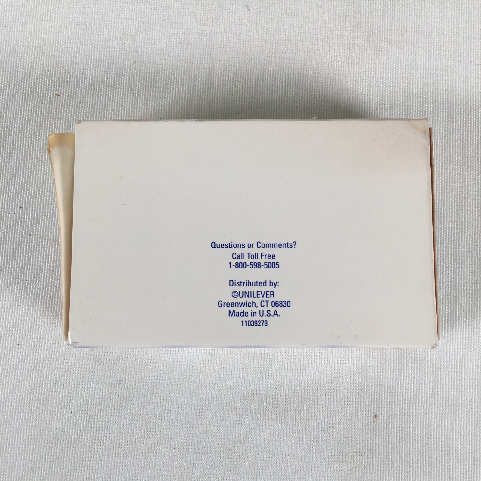 Rare Vintage Lifebuoy Soap 4oz Bar White Box Green Waves Made in USA NOS