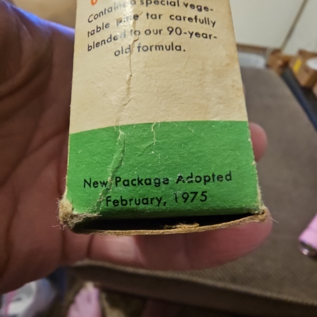 Vintage Grandpa’s Wonder Pine Tar Toilet Soap 4.25 Oz New In Box 1975