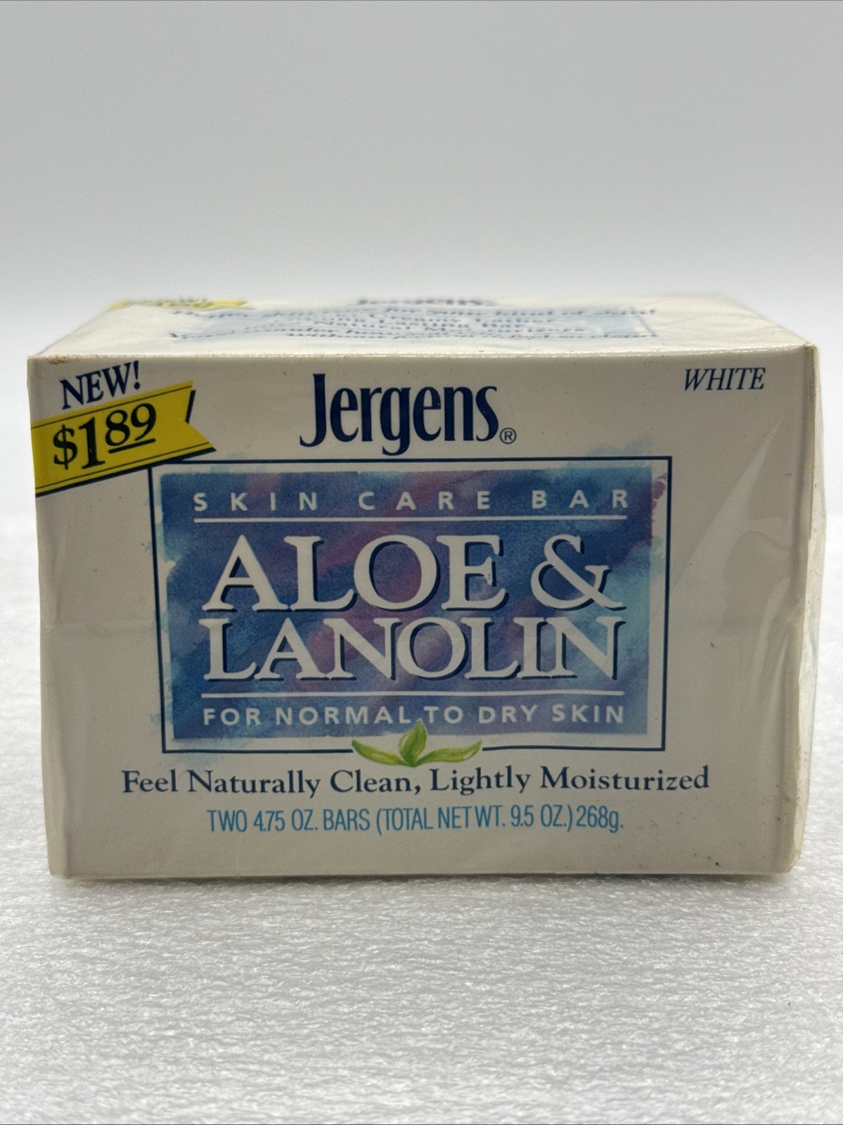 Vintage 1983 Jergens Aloe & Lanolin Skin Care Bar Soap 4.75 Oz 2pk NOS White