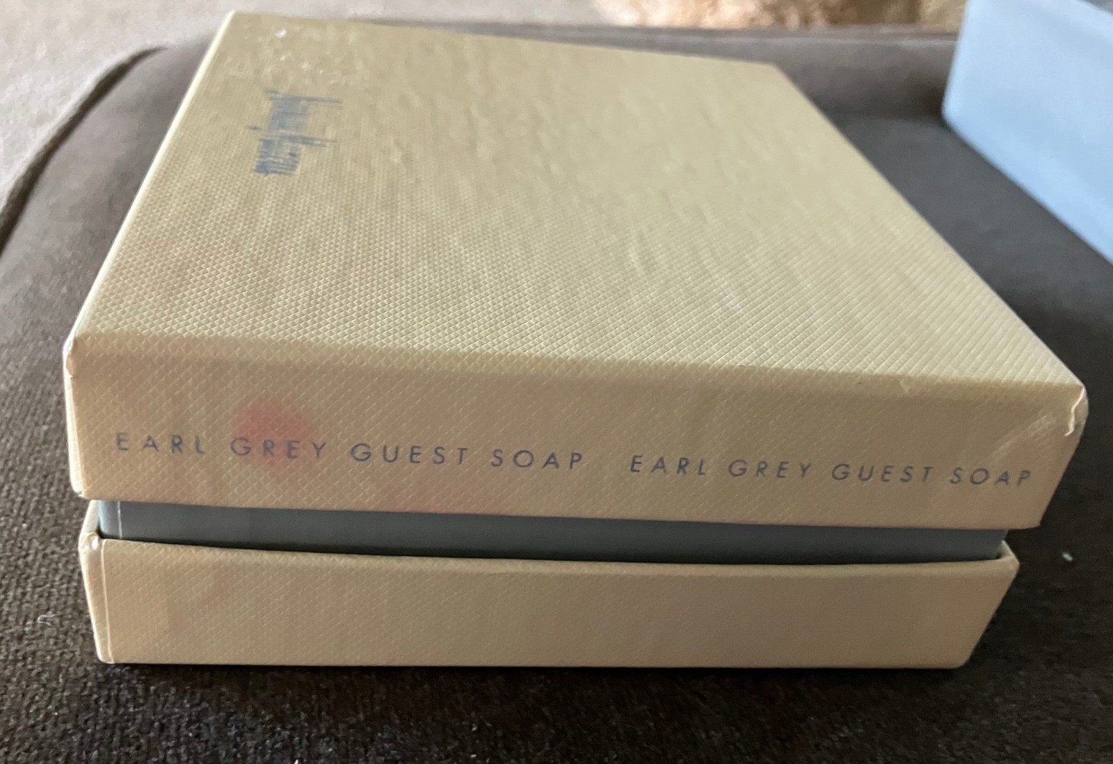 Neiman Marcus Guest Soap Box Set of 6 Earl Grey Oval Bars VINTAGE NOS Soaps NICE