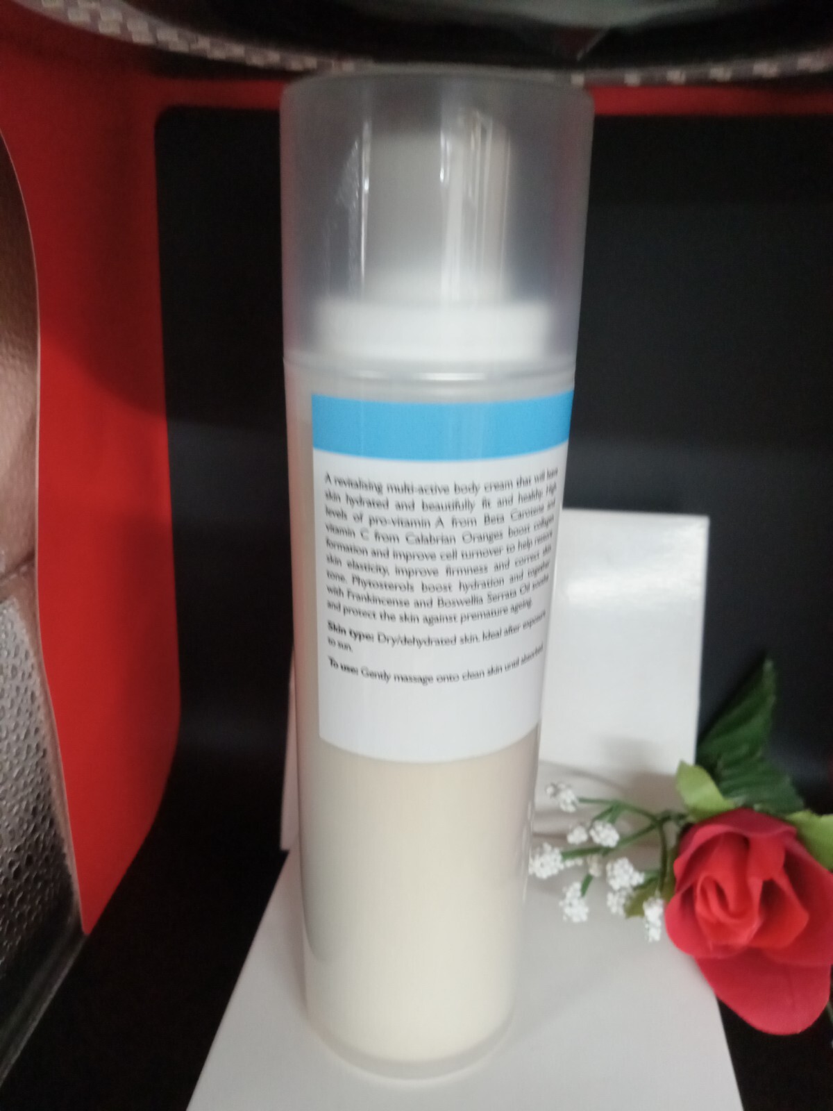 REN CLEAN SKINCARE FRANKINCENSE VITAMIN A/C/E REVITALISING BODY CREAM 200ML