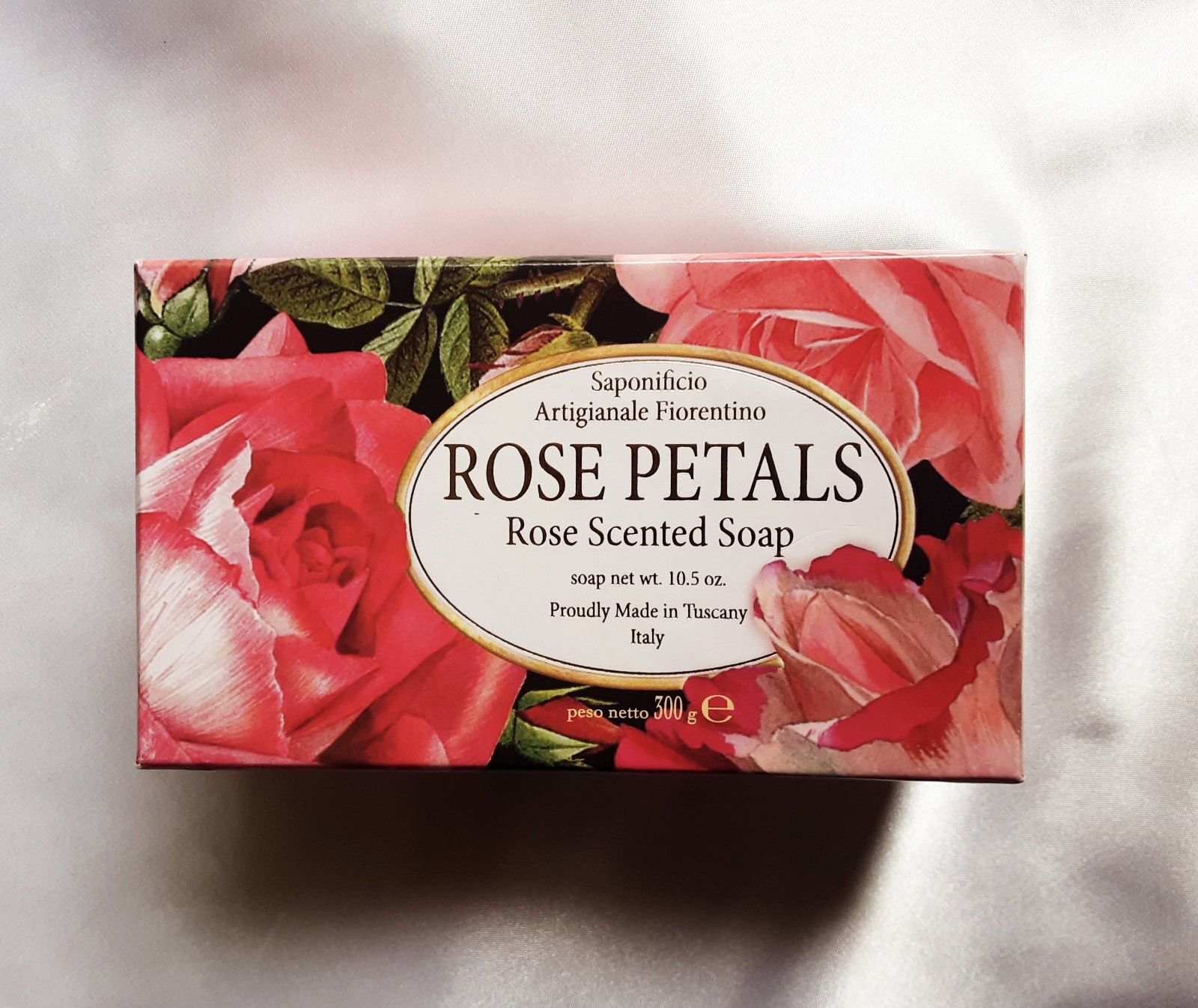 Saponificio Artigianale Fiorentino Rose Petals Scented Bar Soap 10.5 oz