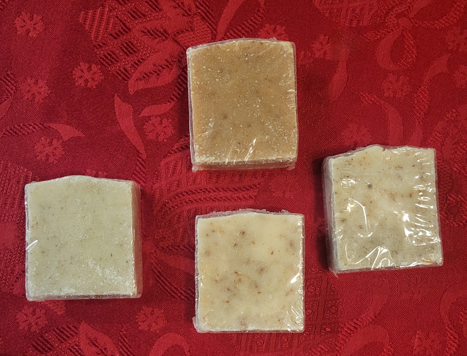 Hand Made Essential Oil & Herb Soaps Lot Of 4