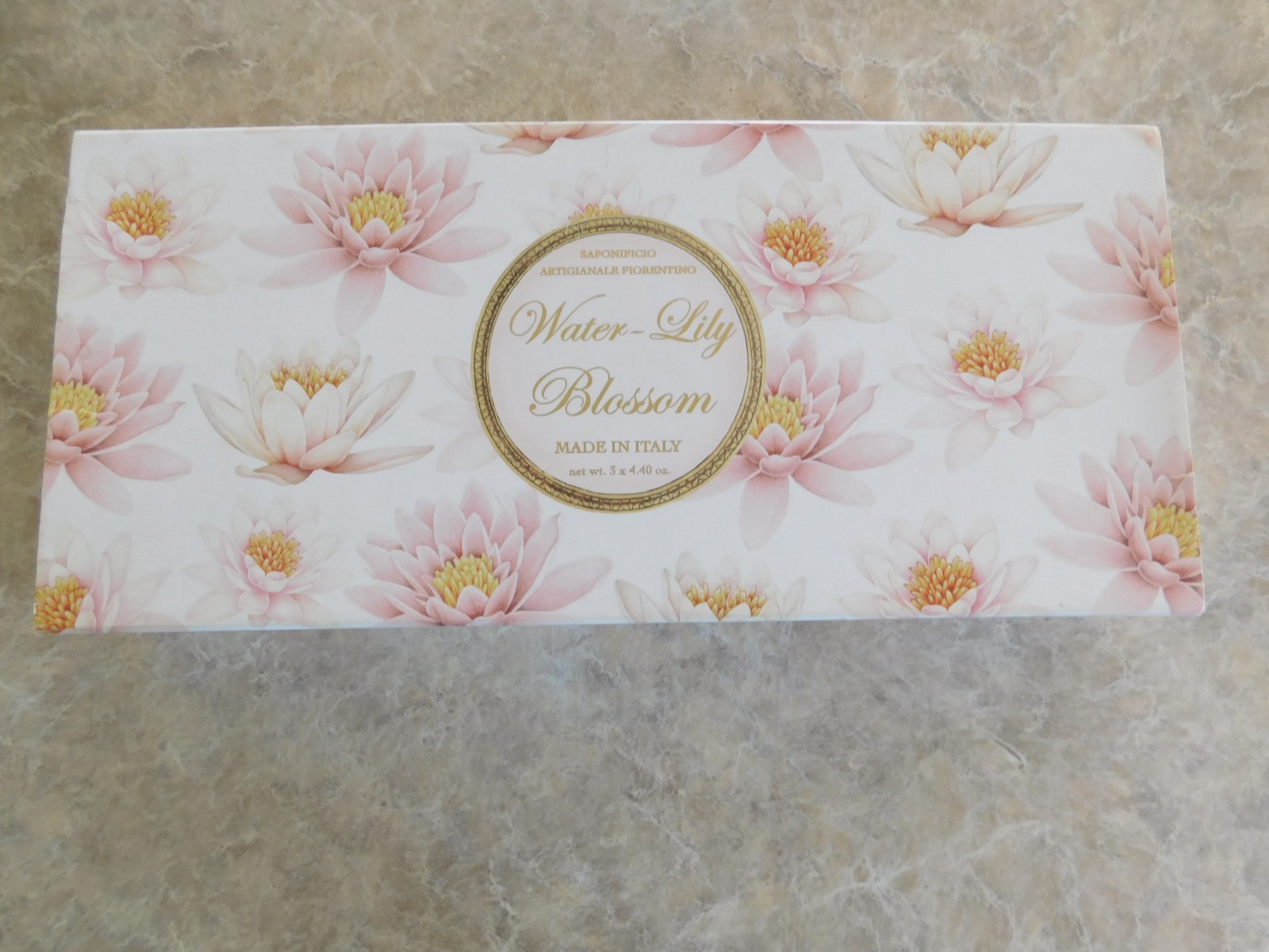 Saponificio Artigianale Fiorentino Soap Water Lily Blossom 3x 4.40oz Italy