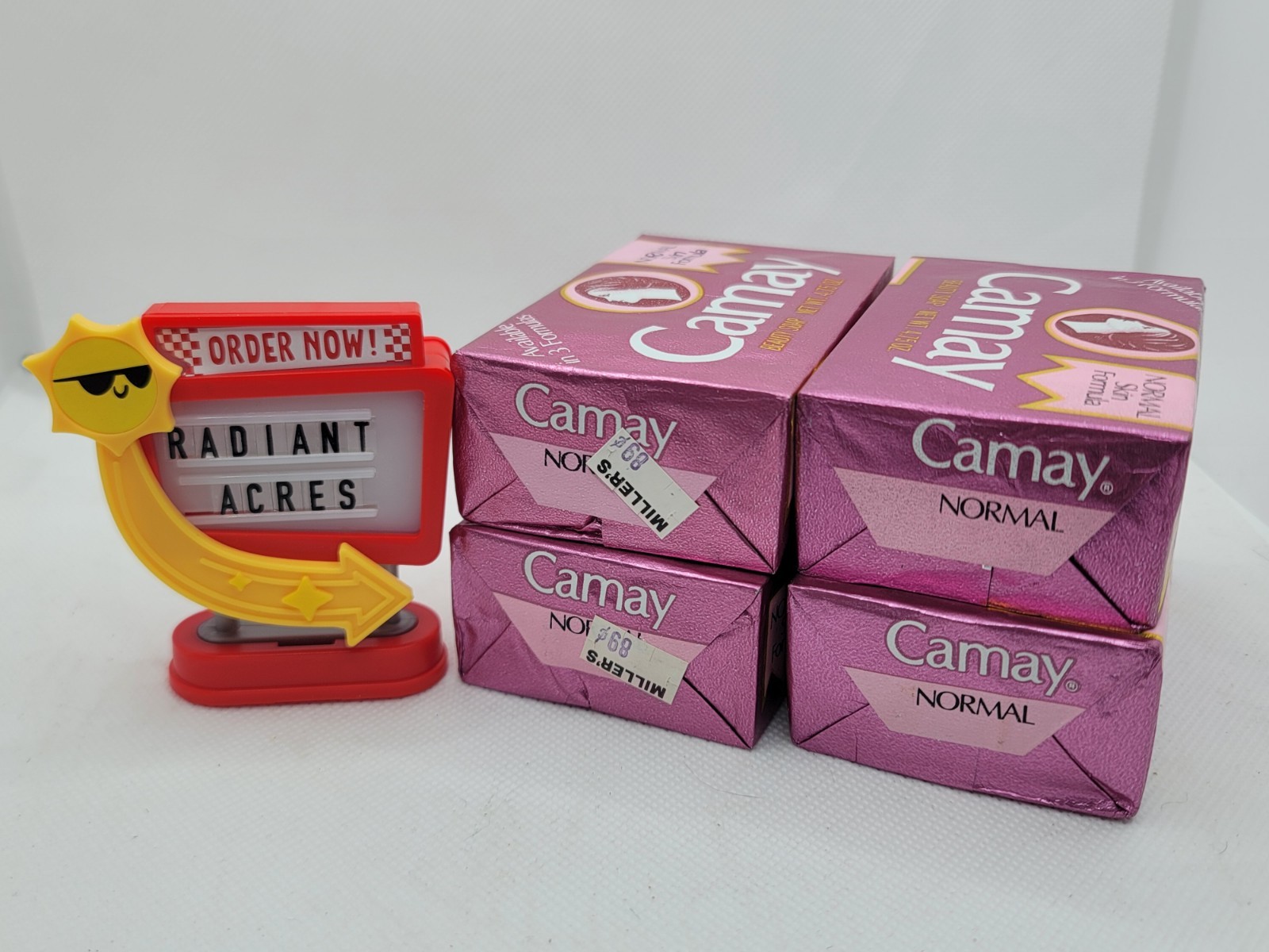 4 Vintage Pink CAMAY Beauty Soap Bars Normal Skin 4.75 oz 1983 P&G New Old Stock