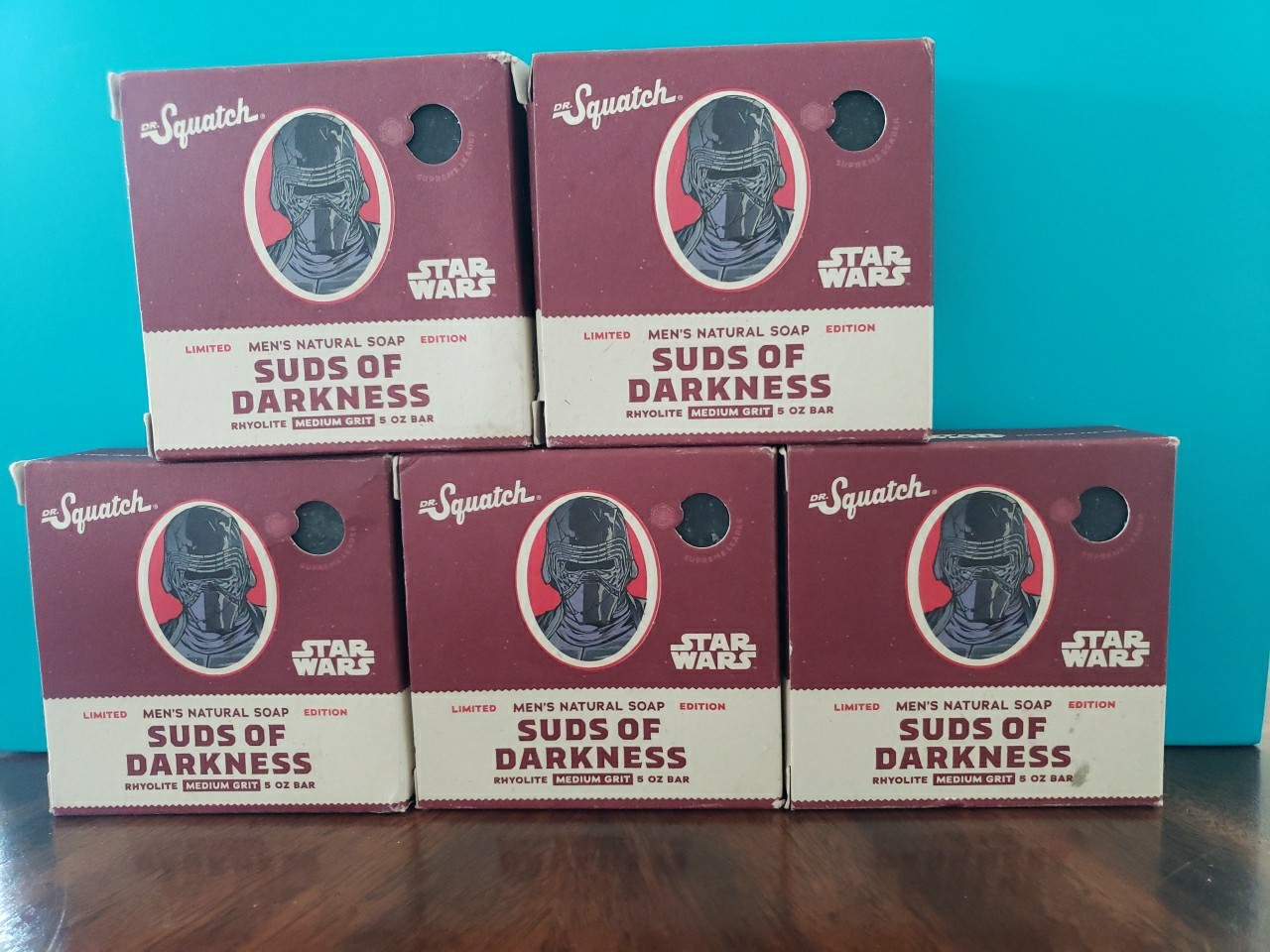 5 Pack – Dr Squatch Men’s Suds Of Darkness 5oz Bar – Medium Grit