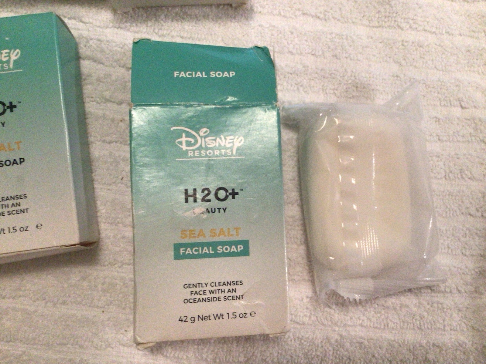 Lot Of 12 Disney Resorts H2O Sea Salt Soap Facial Soap Mouthwash Shower Caps